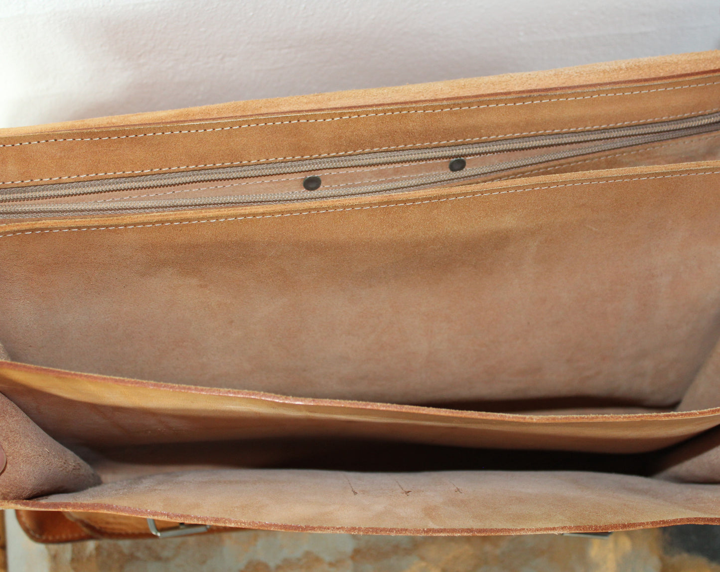 Secondhand - Gammel kernelæder taske med 2 stropper