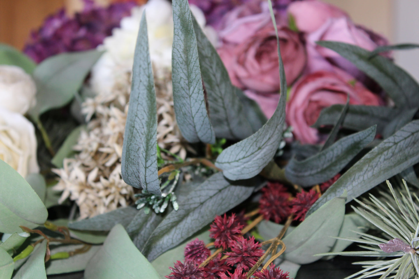 Deko Florale - 1 bundt kunstig buket roser, lilla farve