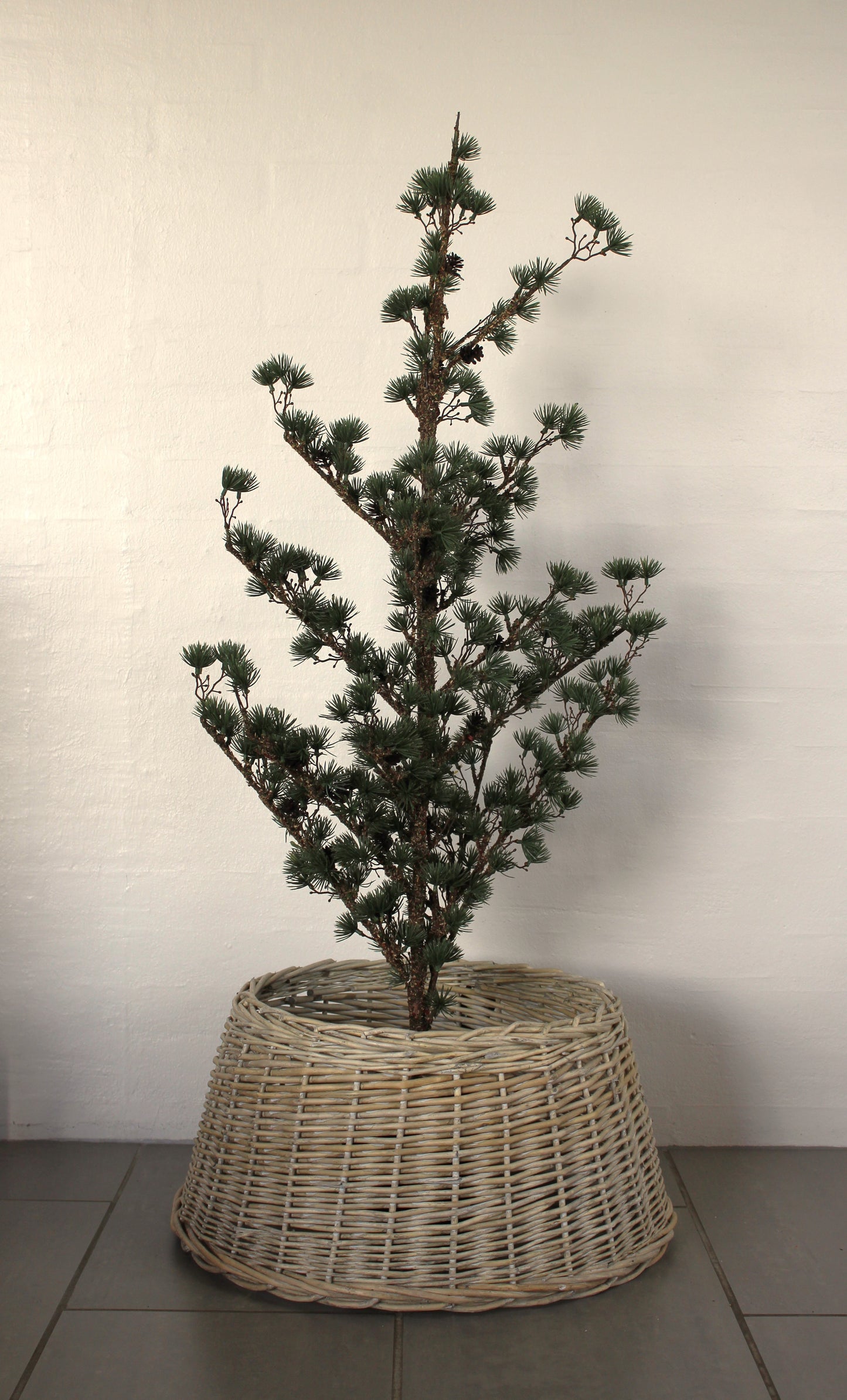 Skjuler til urtepotter/juletræsfod af pil  Ø 39/51 cm x H 24 cm