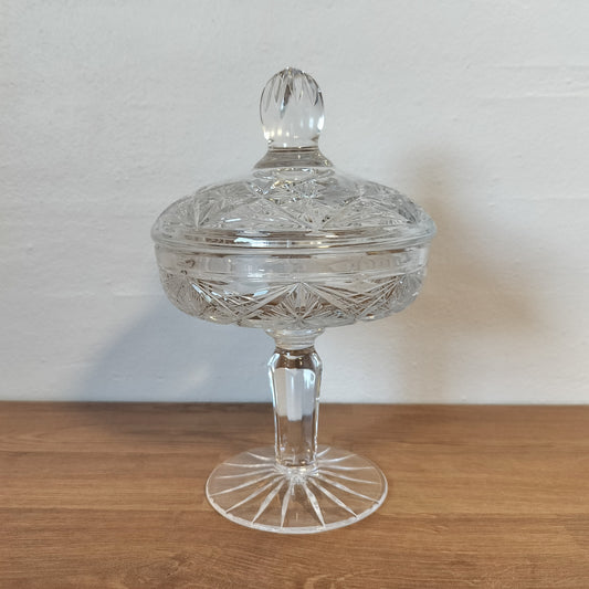 Secondhand - Bonbonniere i glas med låg H 21 cm
