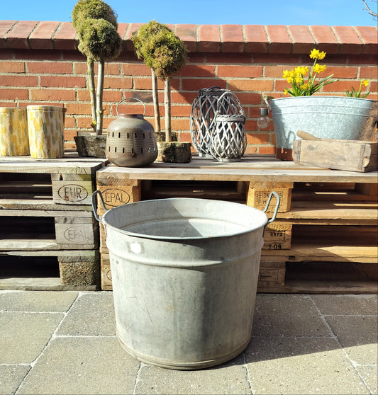 Secondhand - Zink spand med huller i bunden Ø 45,5/51 x H 37,5 cm