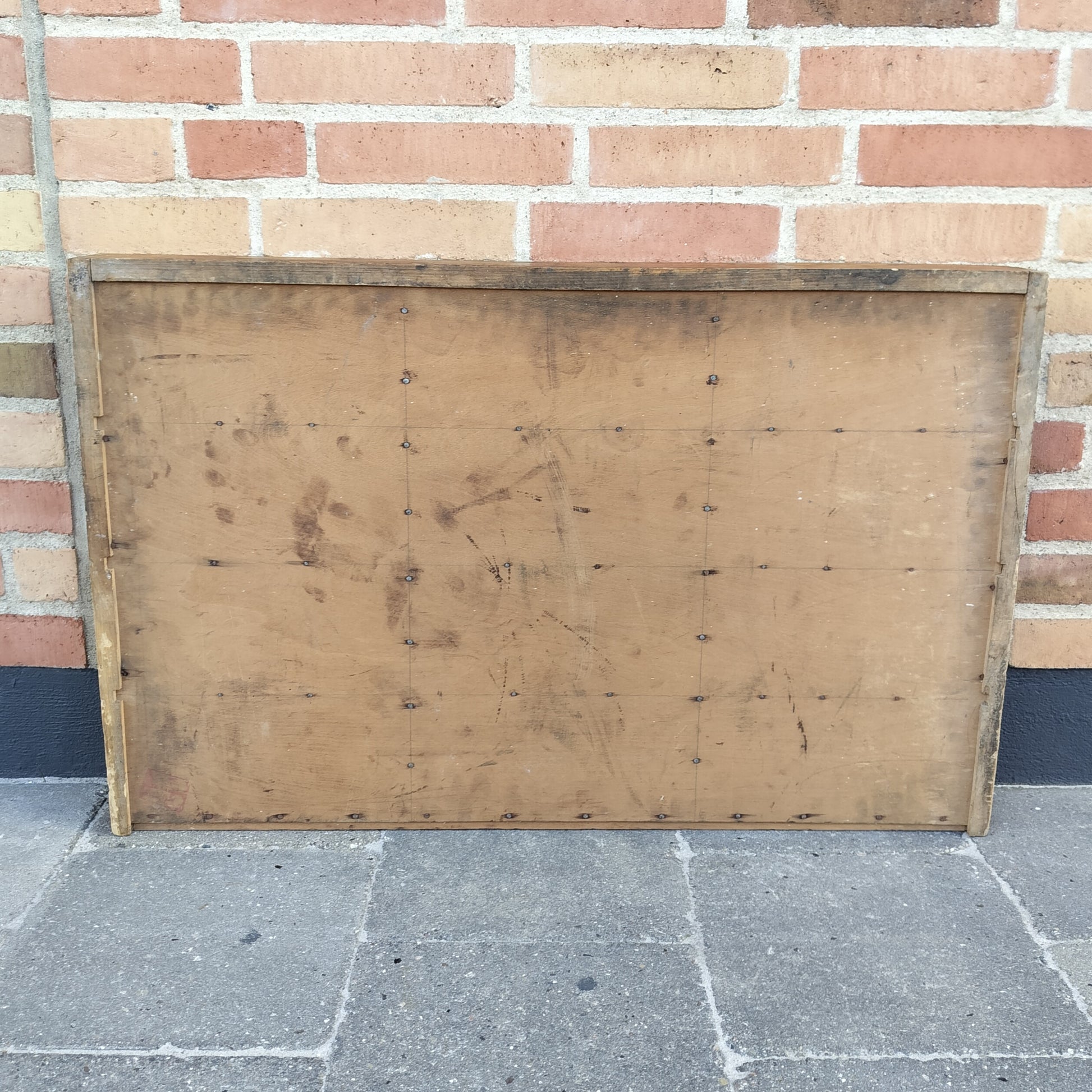 Secondhand - Stor sættekasse med store rum