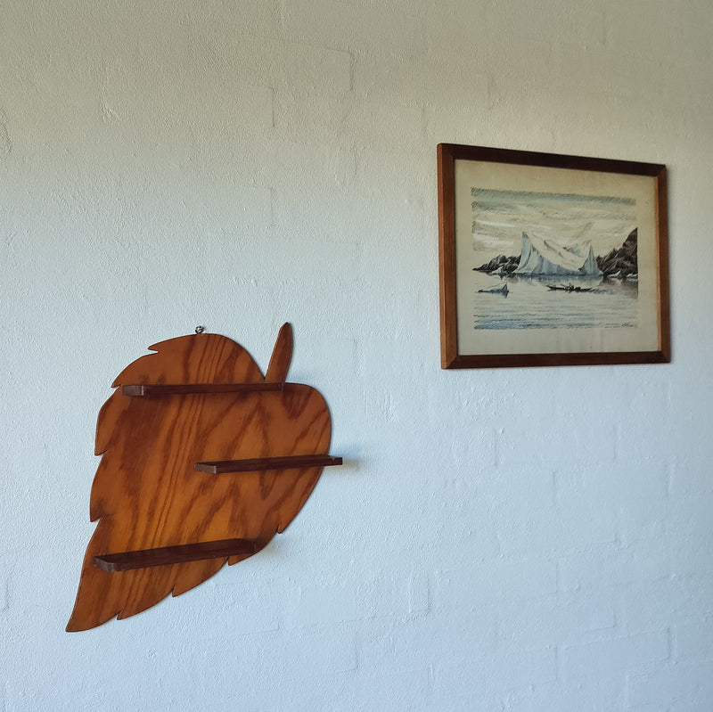 Teak hylde bladformet B 32 x D 7 x H 40 cm