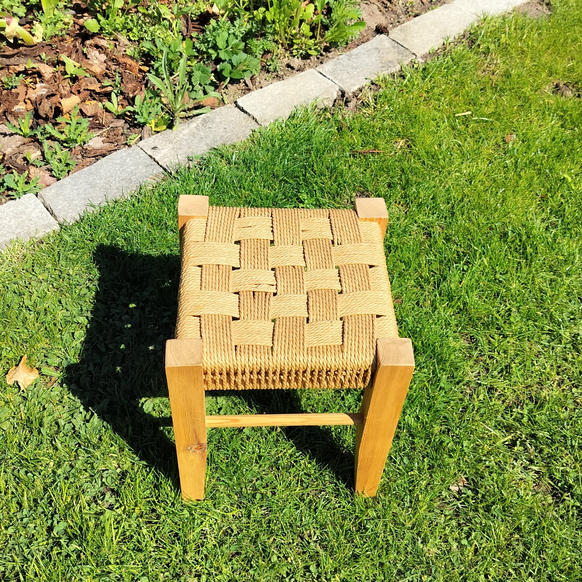 Secondhand - Skammel (mini) med flettet top/sæde 25 x 25 x H 29,5 cm