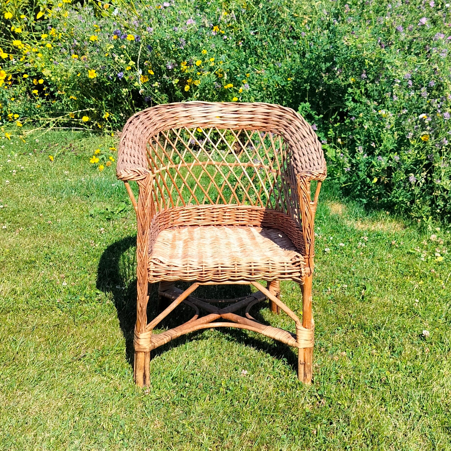 Secondhand - Flettet børnekurvestol