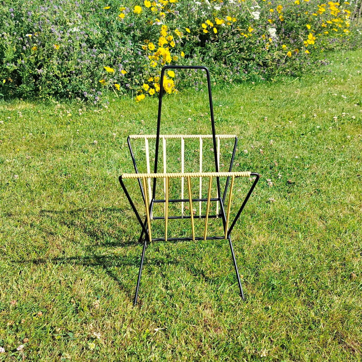Secondhand - Vintage avisholder i metal med snøre