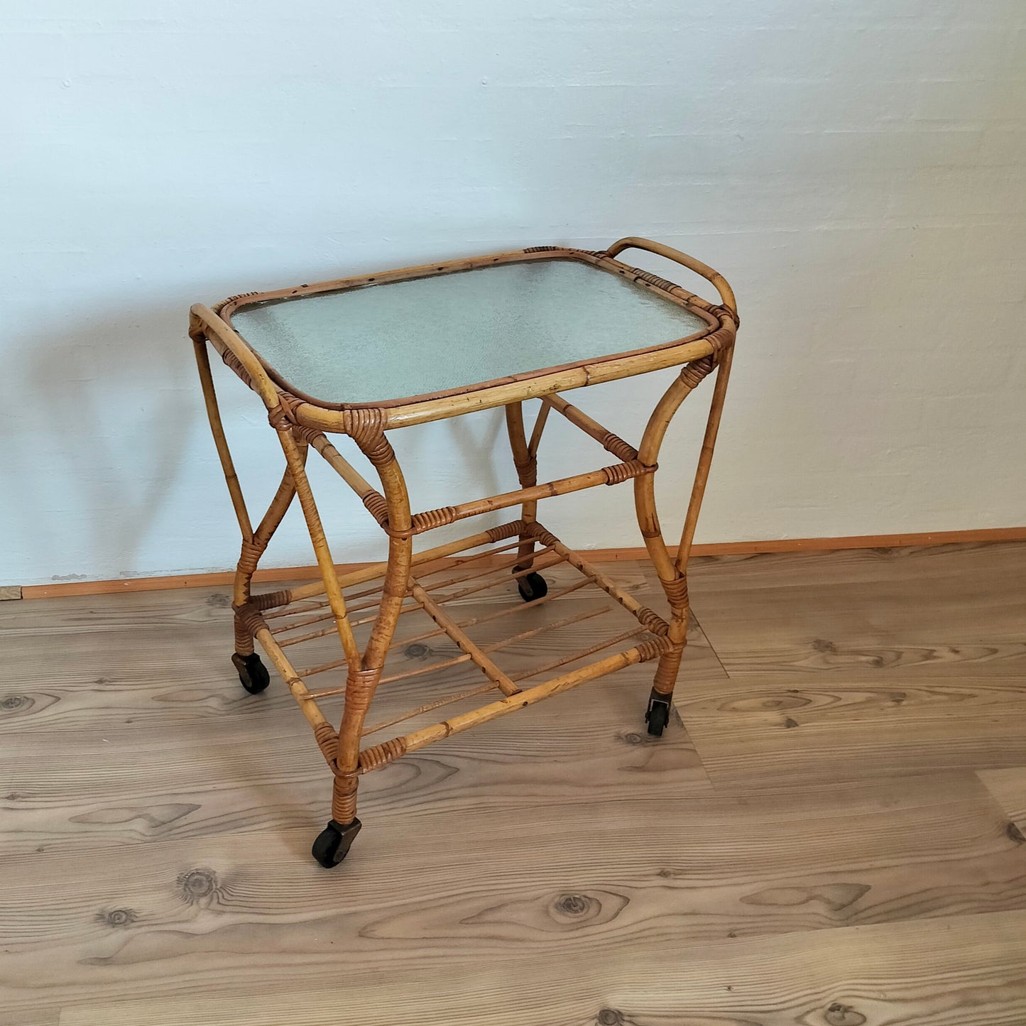Secondhand - Bambus rullebord