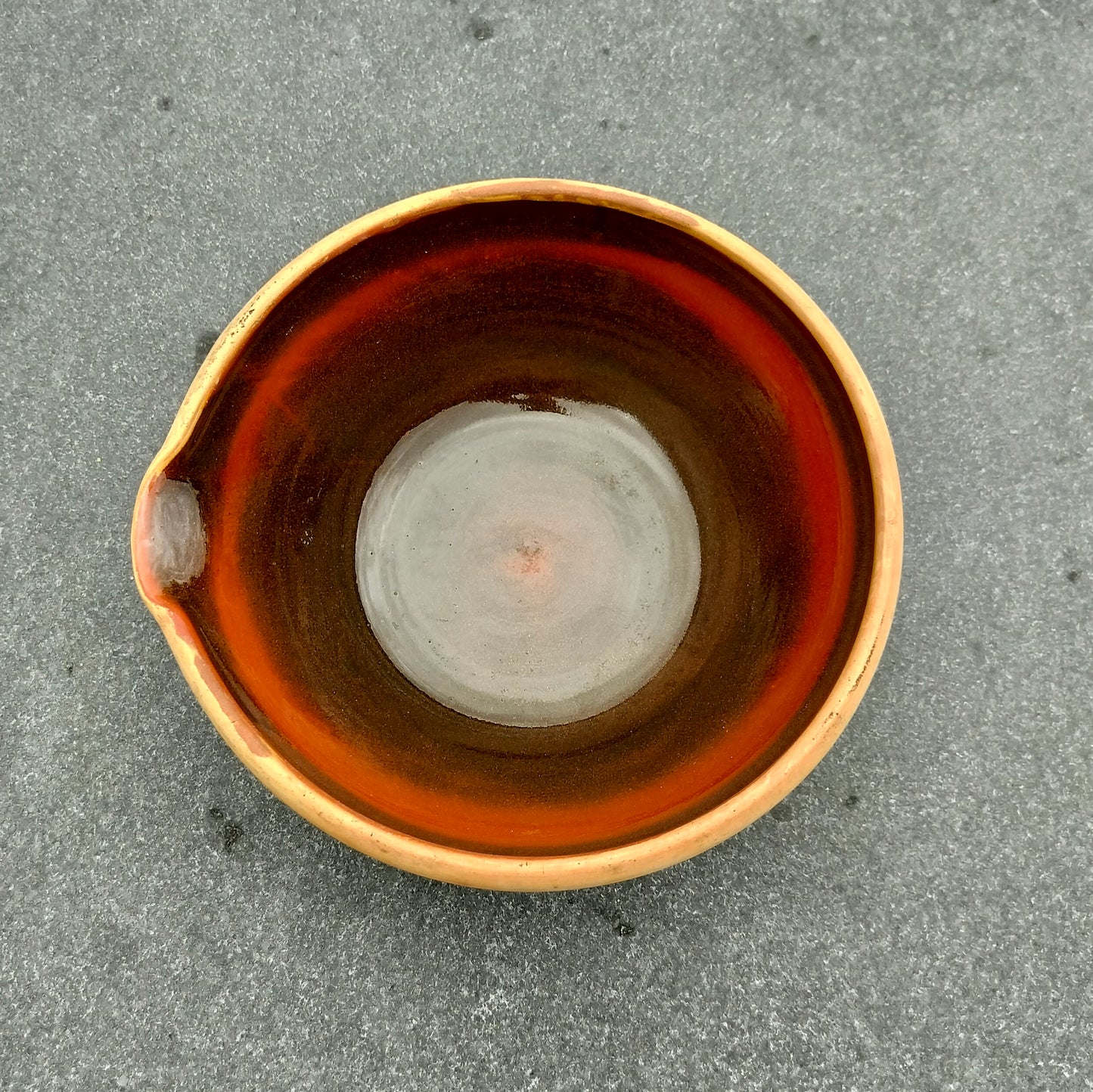 Secondhand - Lerfad Ø 25/26,5 x H 9,5 cm