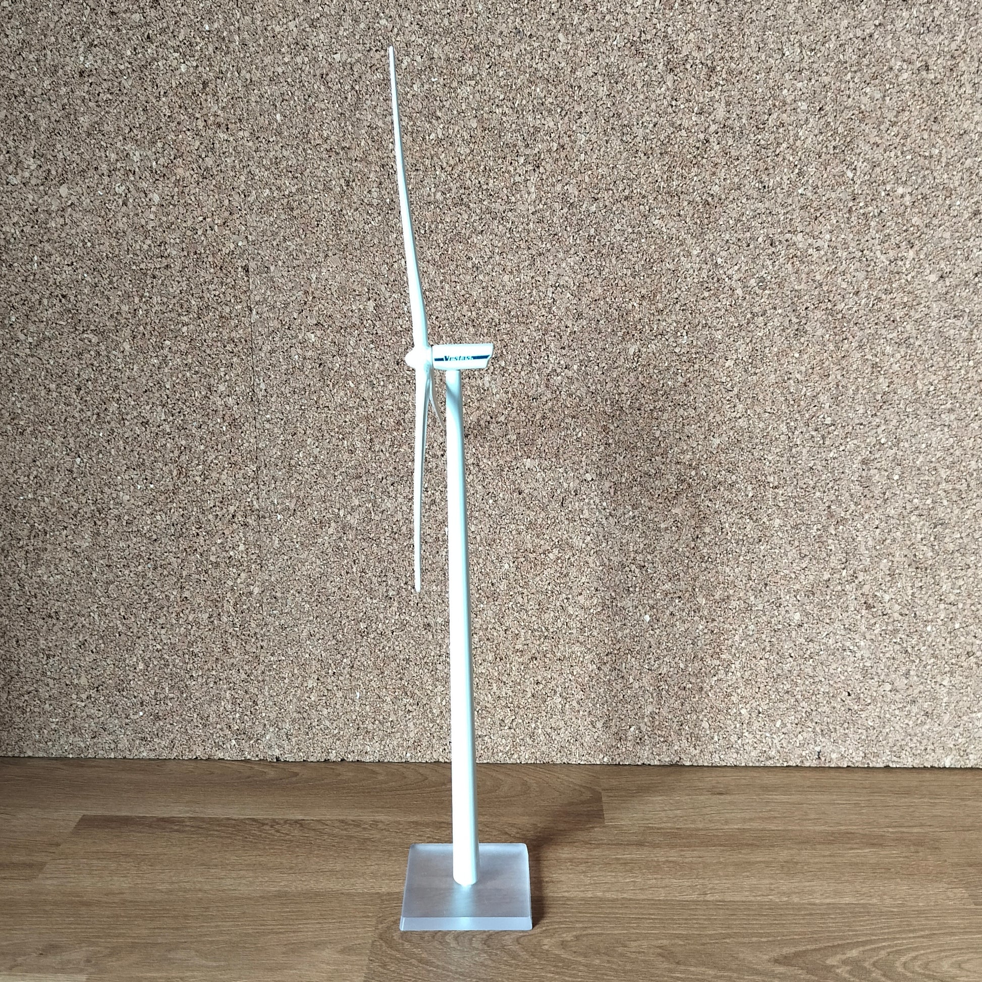 Secondhand - Vestas vindmølle skrivebordsmodel
