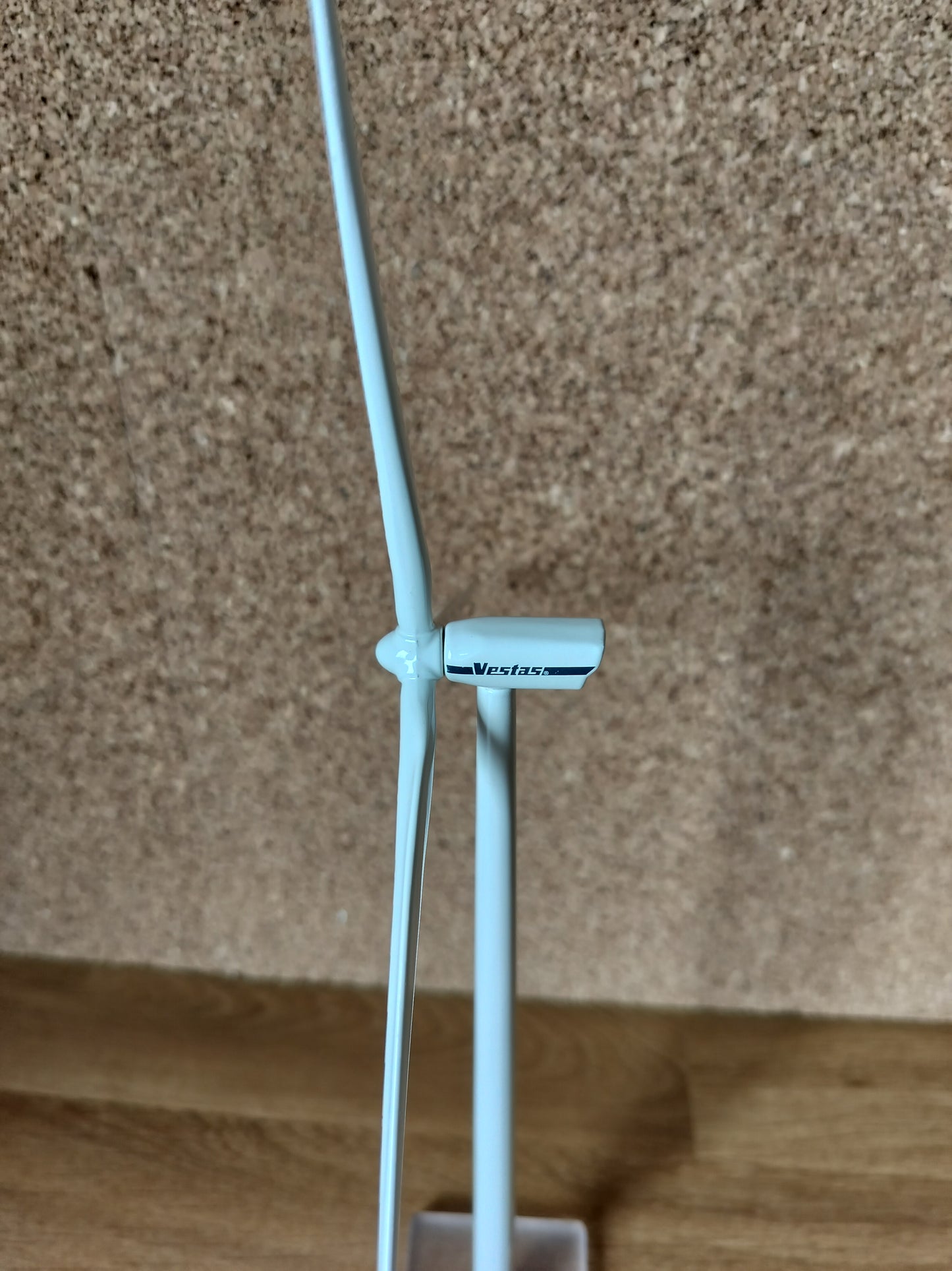 Secondhand - Vestas vindmølle skrivebordsmodel