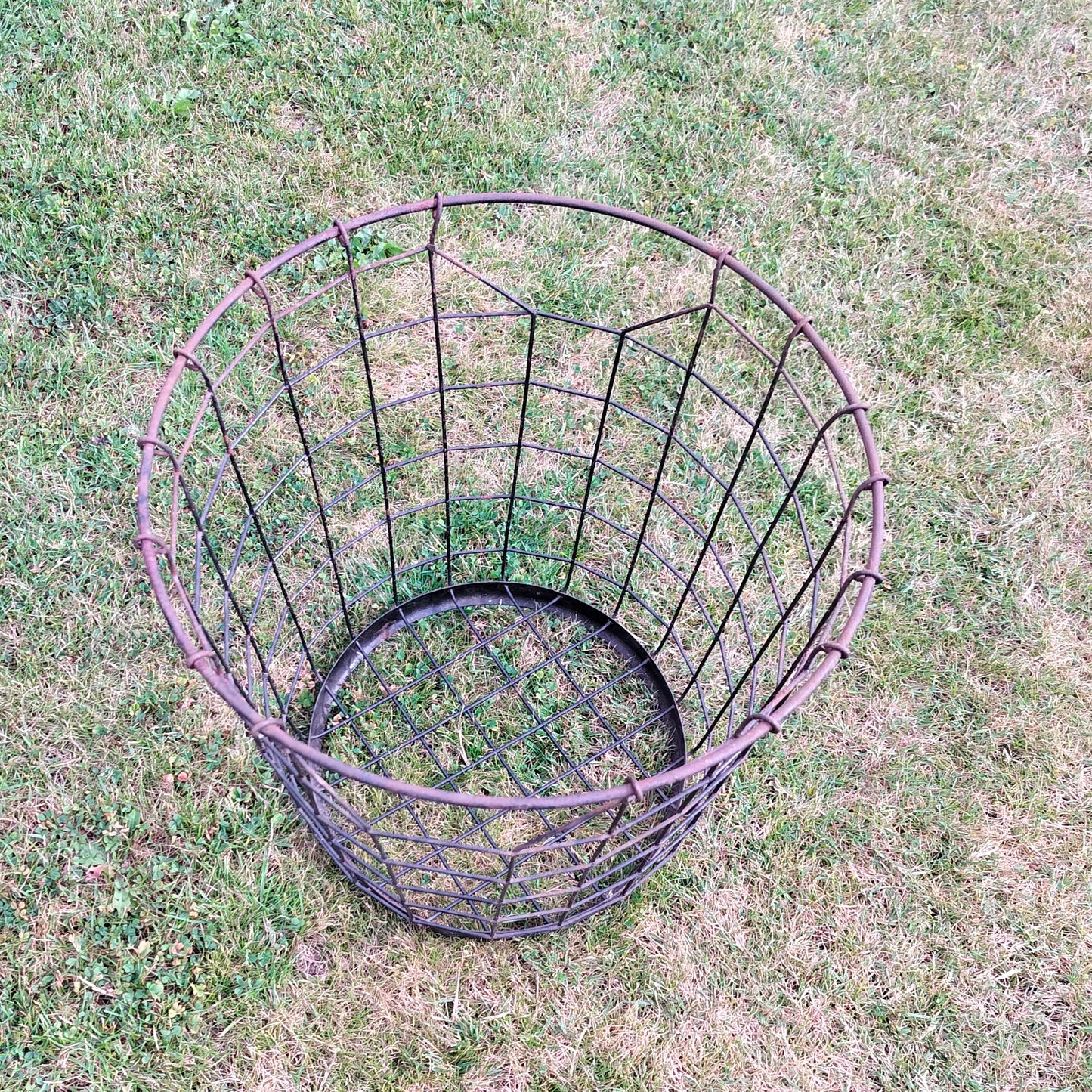Secondhand - Trådkurv Ø 41 x H 42 cm