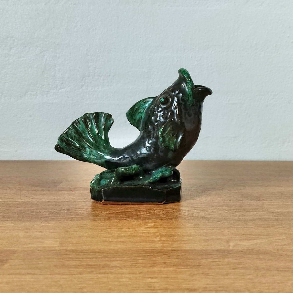 Secondhand - Fiskefigur i grøn keramik  L 14 x B 7,5 x H 12 cm