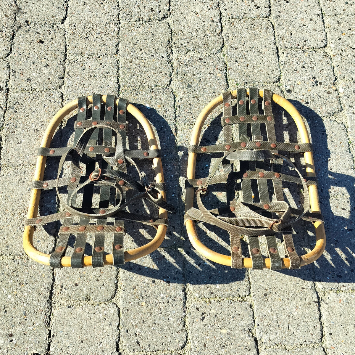 Secondhand - Vintage snesko med bambusramme
