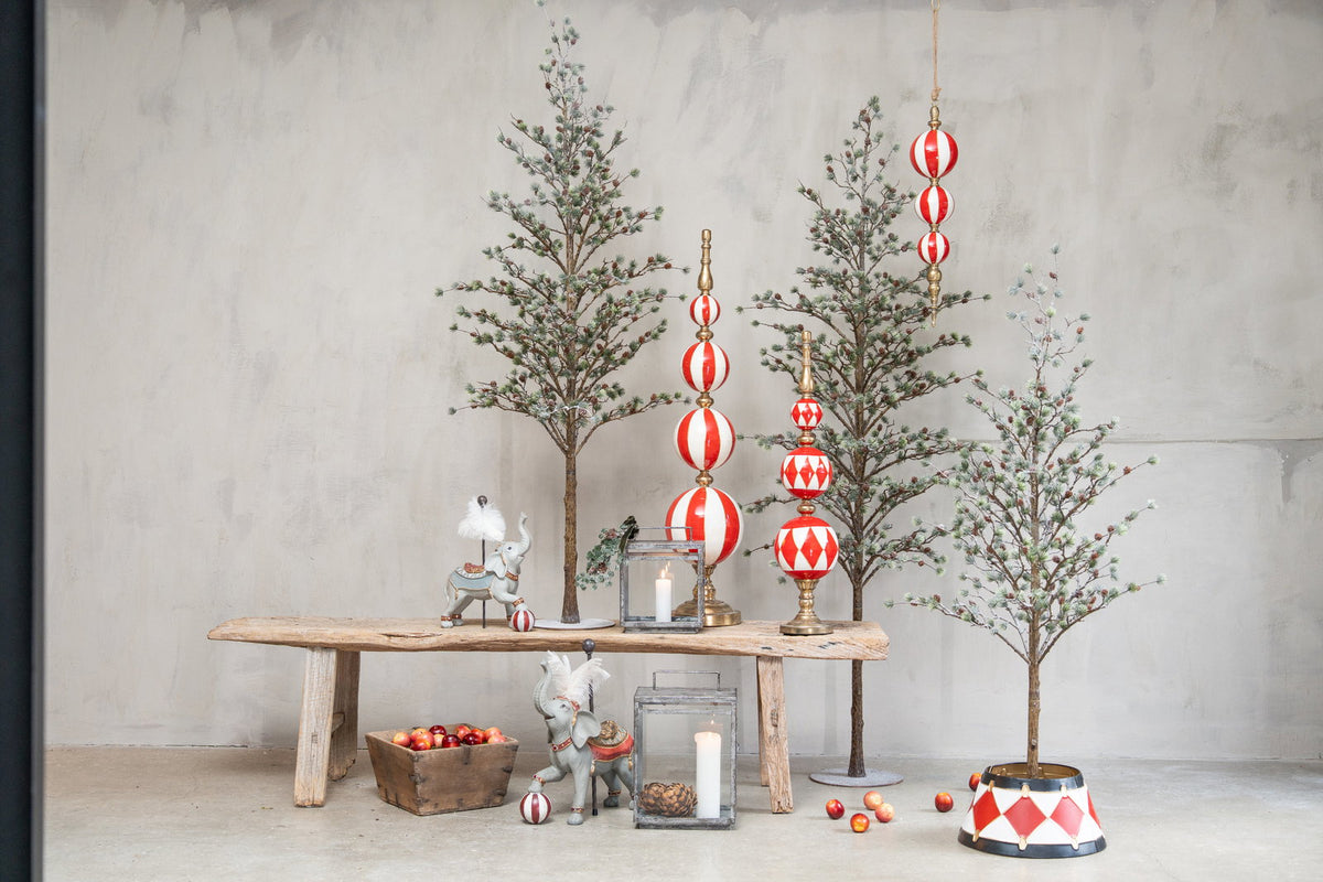 Dekorations spir, elefanter og ornament spir