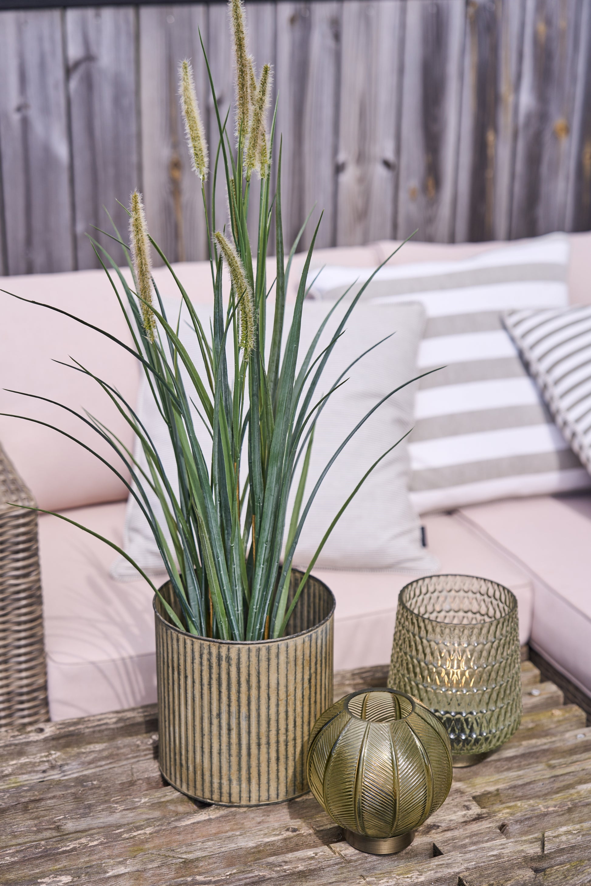 Kunstig Yucca græs i potte H 81 cm
