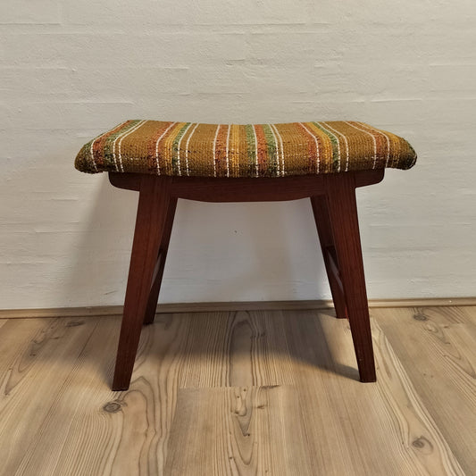 Secondhand - Fodskammel i teaktræ