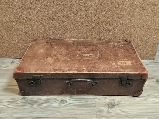 Secondhand - Gammel Kuffert med patina