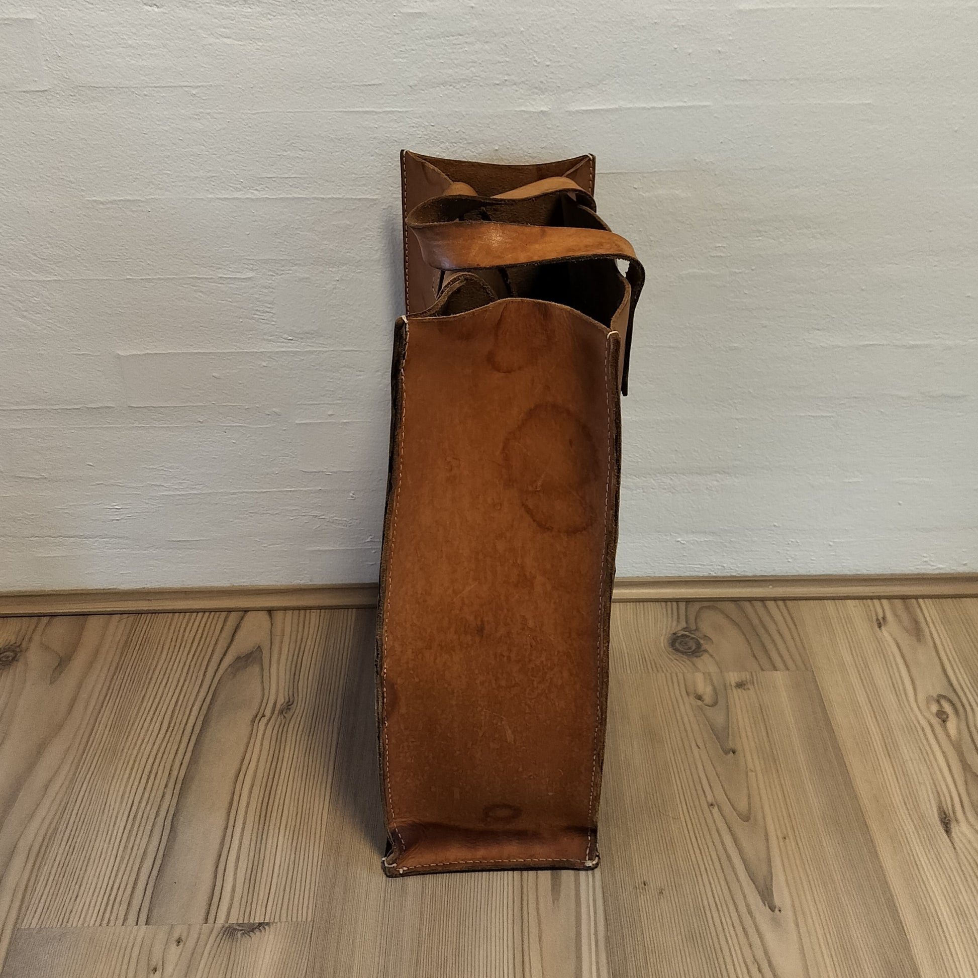 Secondhand - Shopper af kernelæder (patineret) fra den anden side