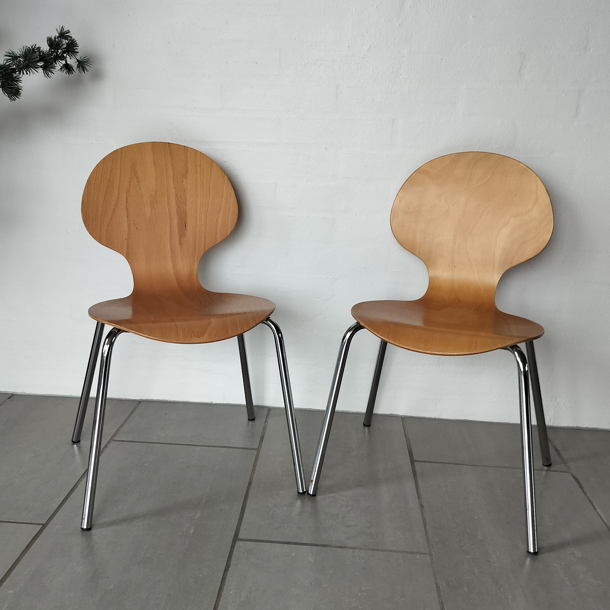 Secondhand - Børnestol lys træ