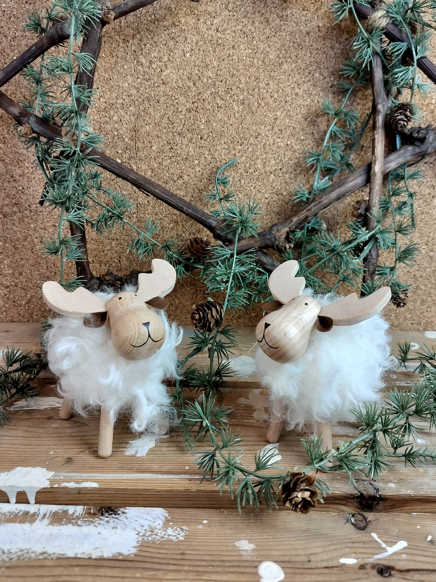 elge med hvid pels 2 stk.