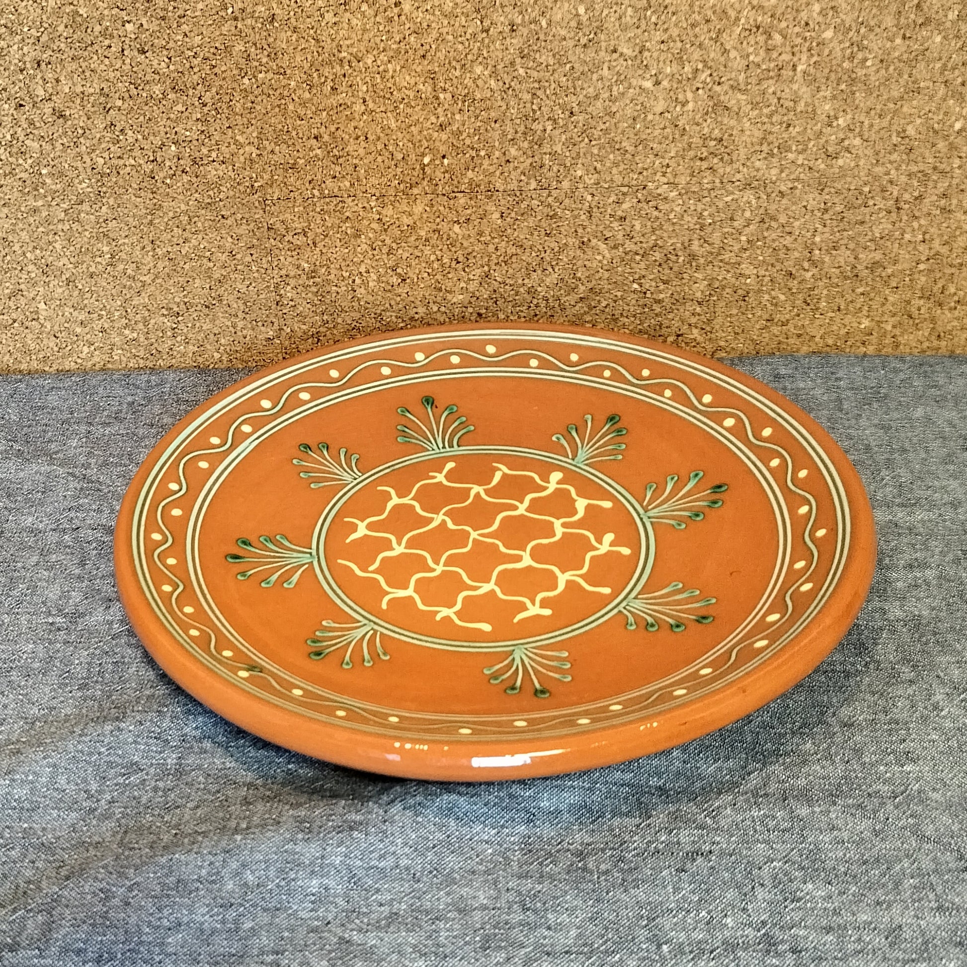 Secondhand - Lerfad med mønster fra Höganäs Ø 27,5 x H 3,2 cm.