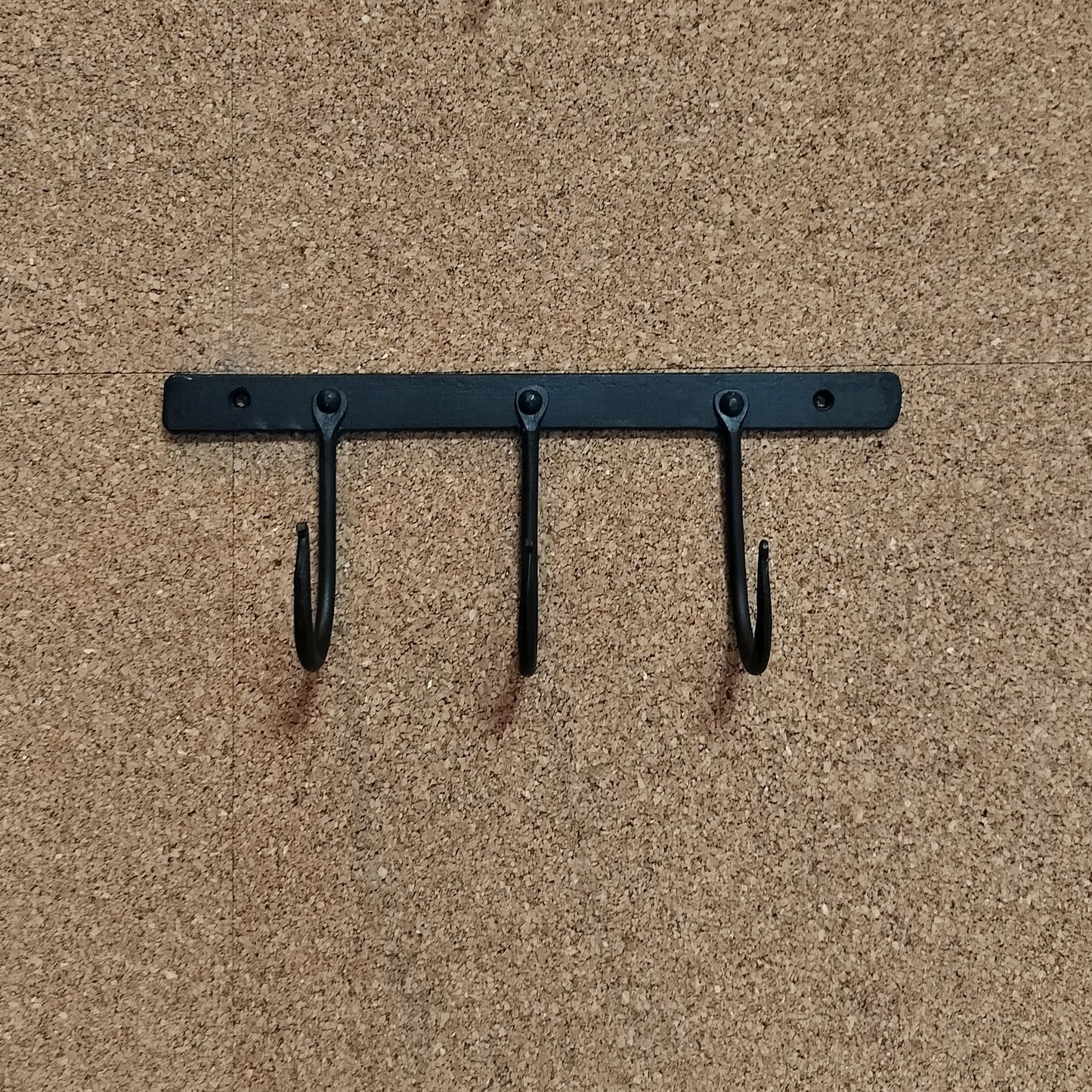 Ib Laursen - Knagerække med 3 knager i sort malet jern