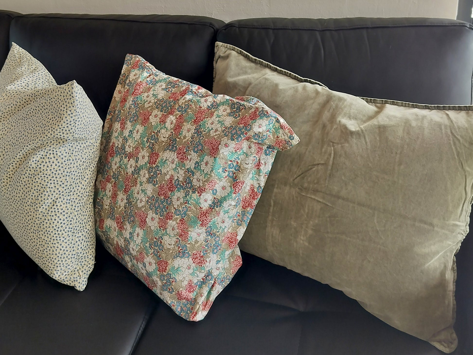 Ib Laursen - Pudebetræk Velour OLIVEN 72 x 52 cm