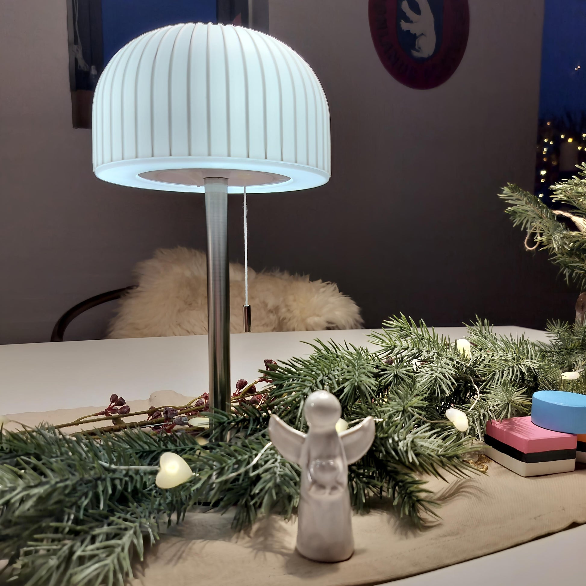 Engel af keramik Lille B 5 x H 8 cm