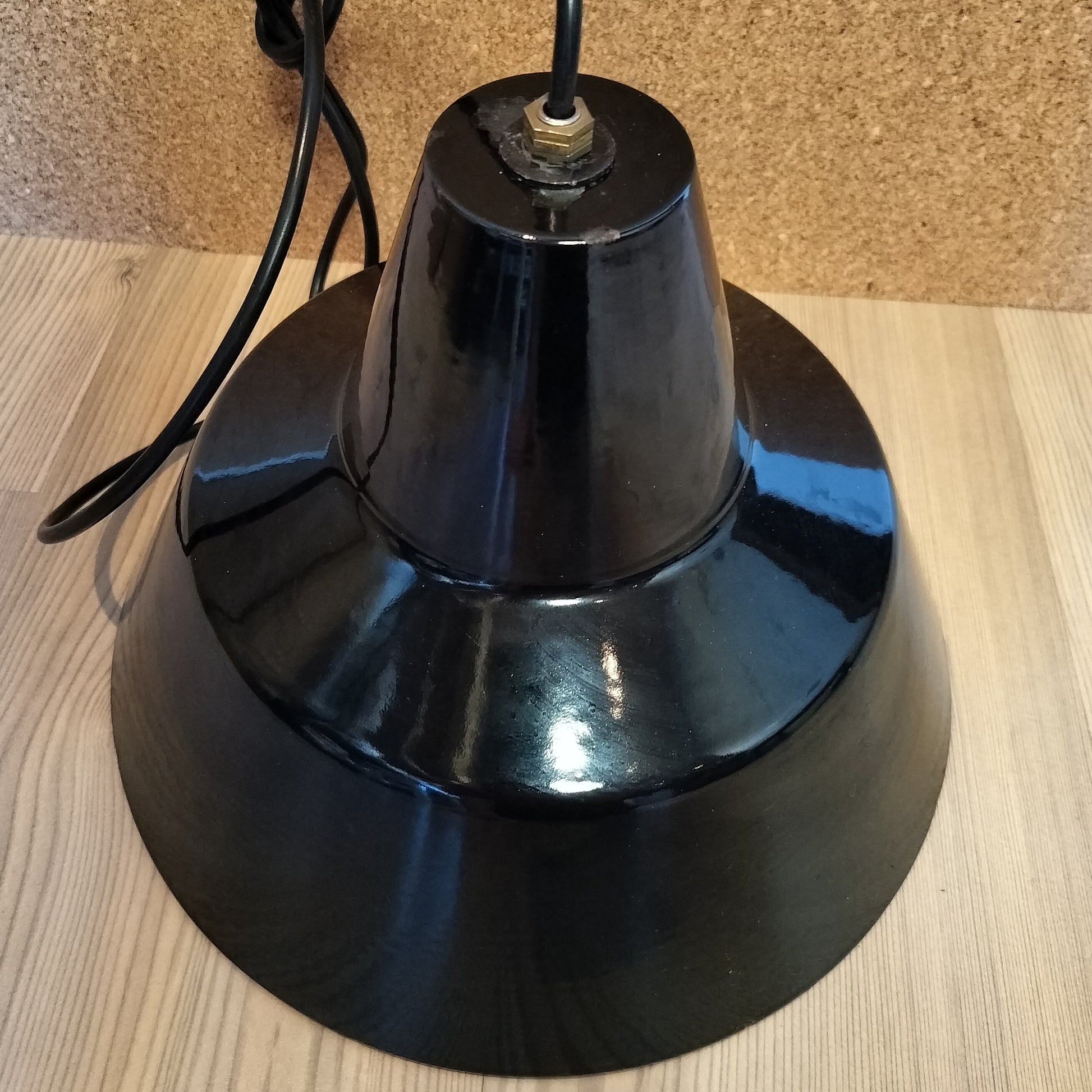 Secondhand - sort industrilampe (lille)