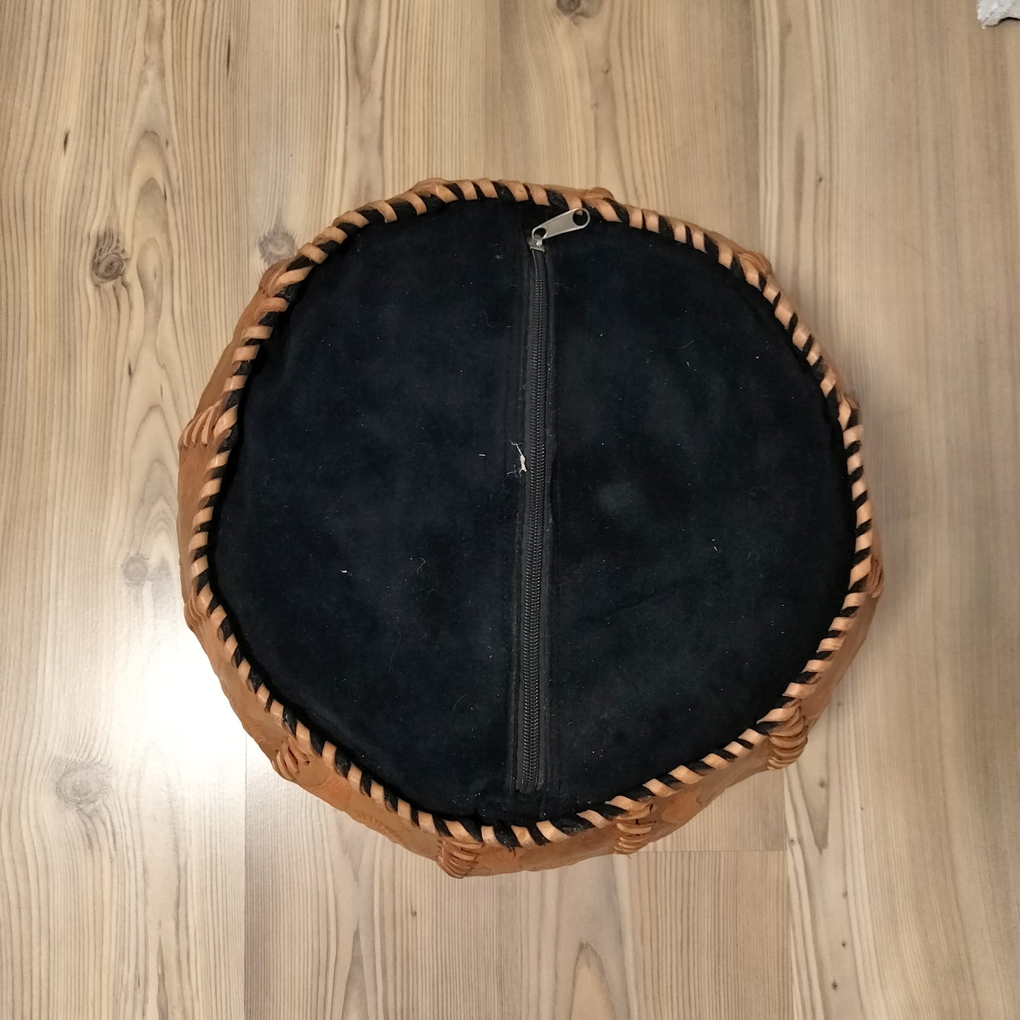 Bunden af secondhand Marokkopude kernelæder 