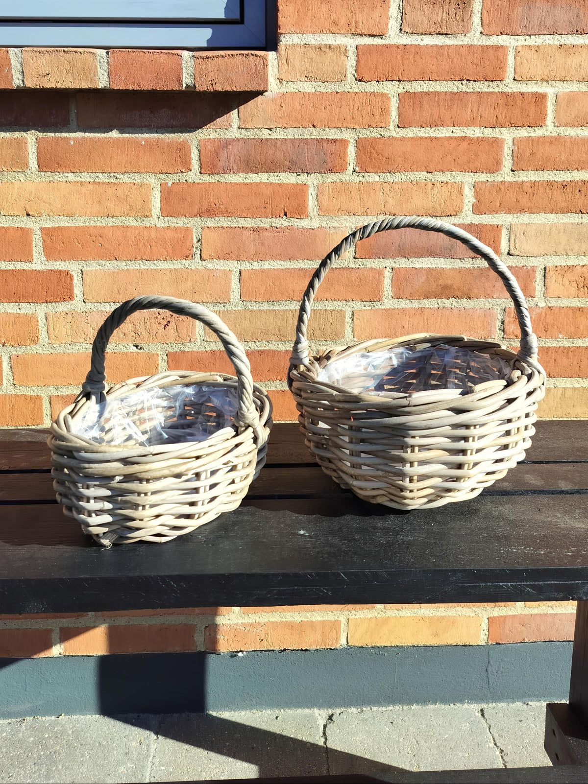 Mini bykurv ovalformet i flettet grå rattan