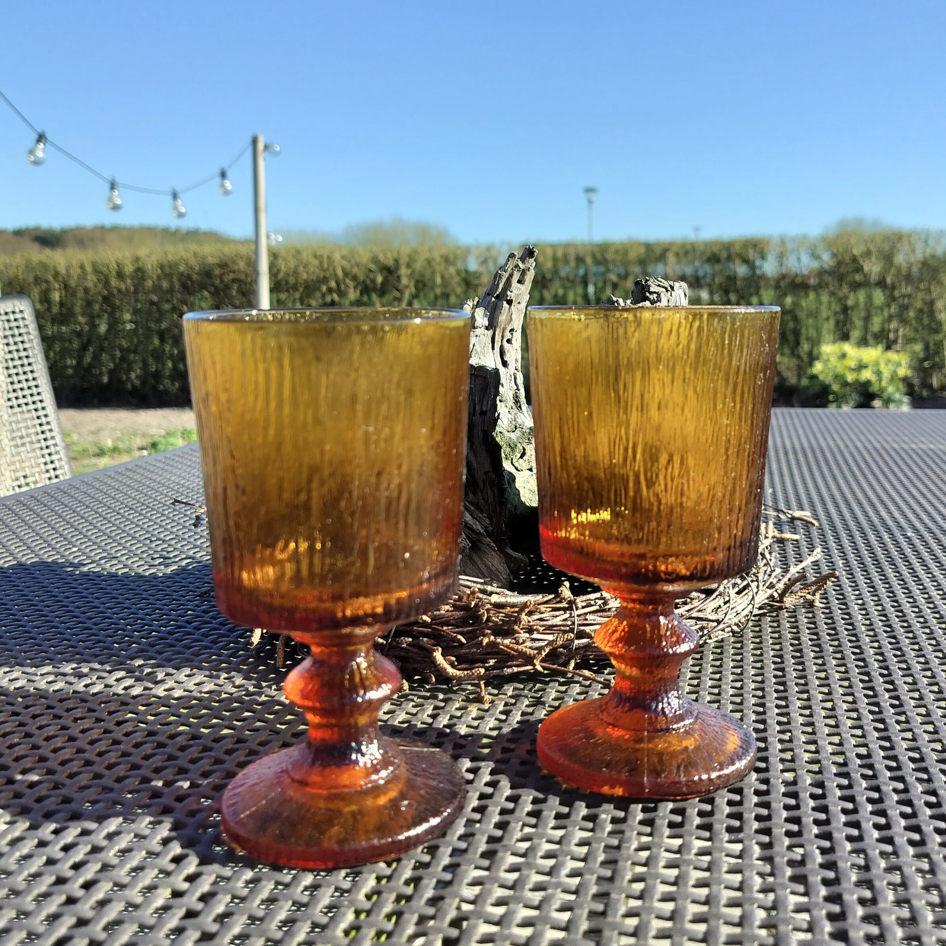 Secondhand - Ravfarvede vinglas 2 stk