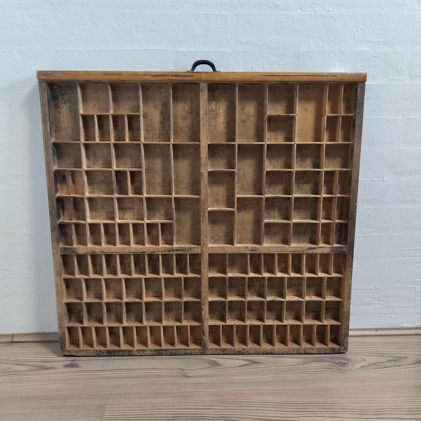 Secondhand - Sættekasse B 65 x D 3,2/3,8 cm x H 62 cm