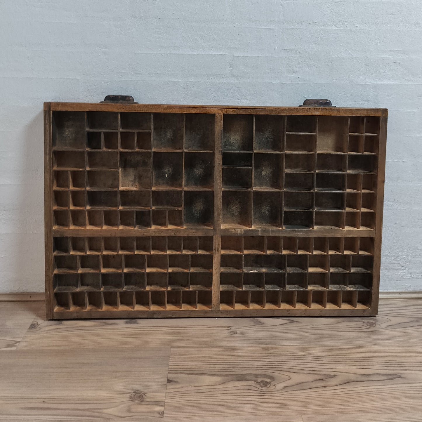 Secondhand - Sættekasse B 83 x D 5 x H 55 cm