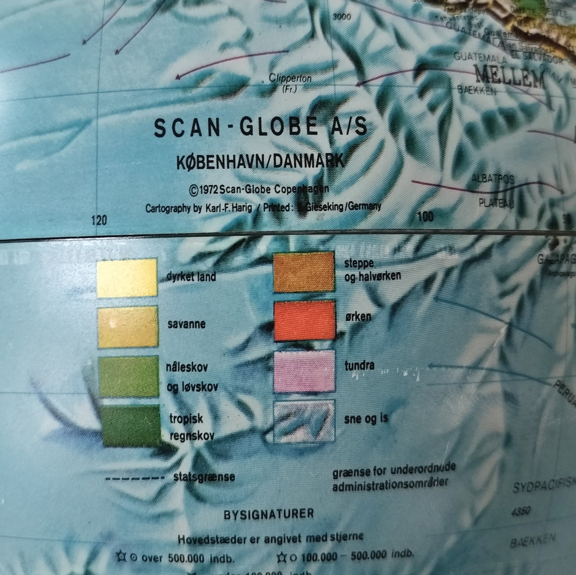 Secondhand - Scan-Globe Globus på brun plastik fod (lille)