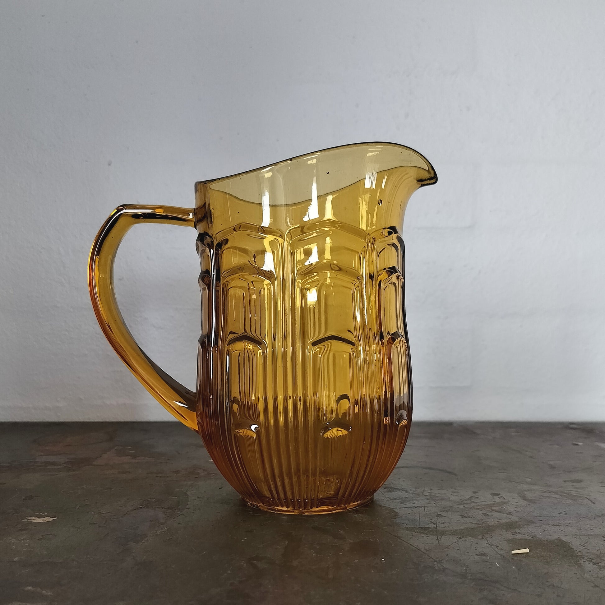 Secondhand - Ravfarvet kande H 17 cm