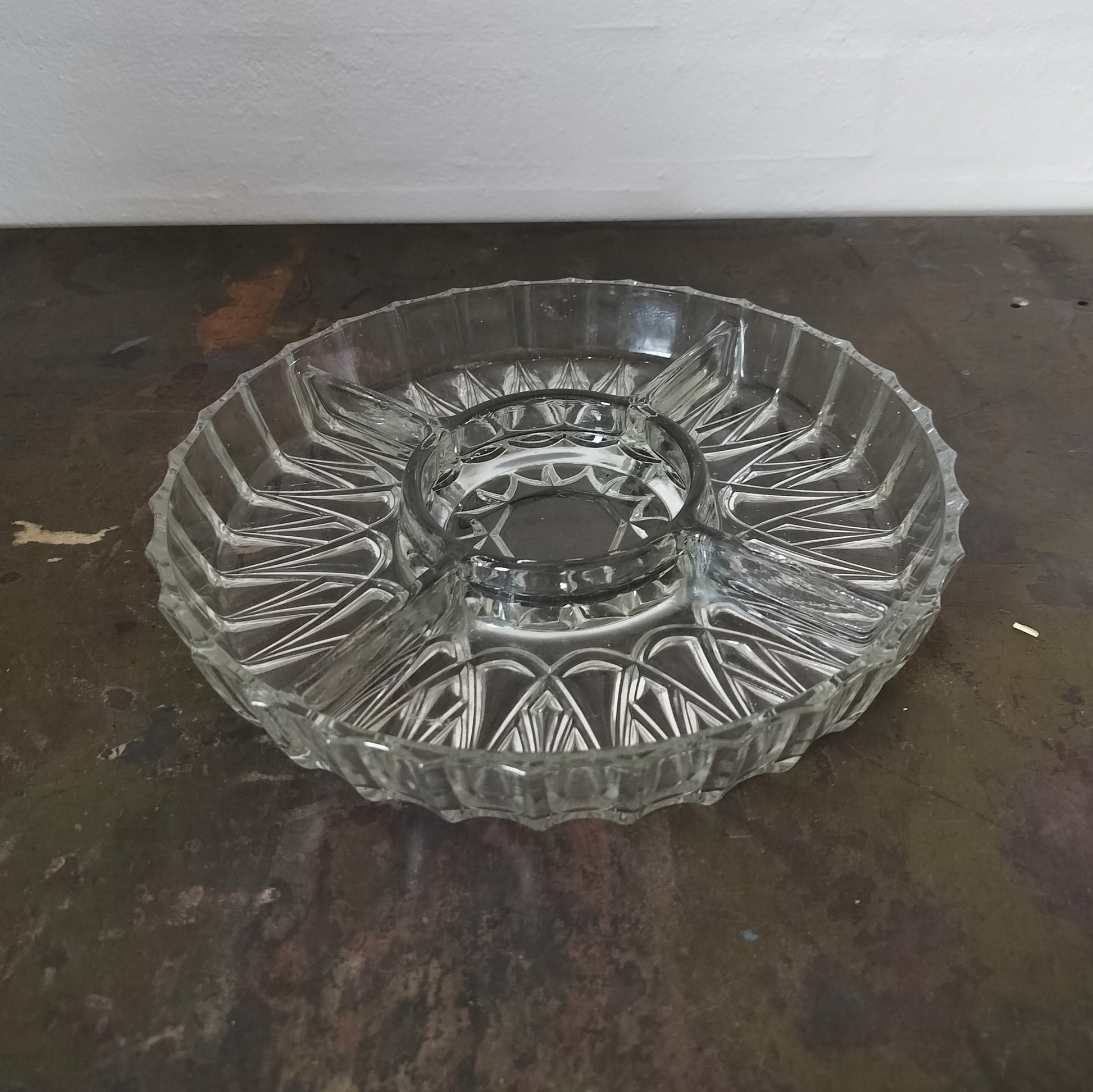 Secondhand - Glas fad med opdeling Ø 25 x H 4 cm