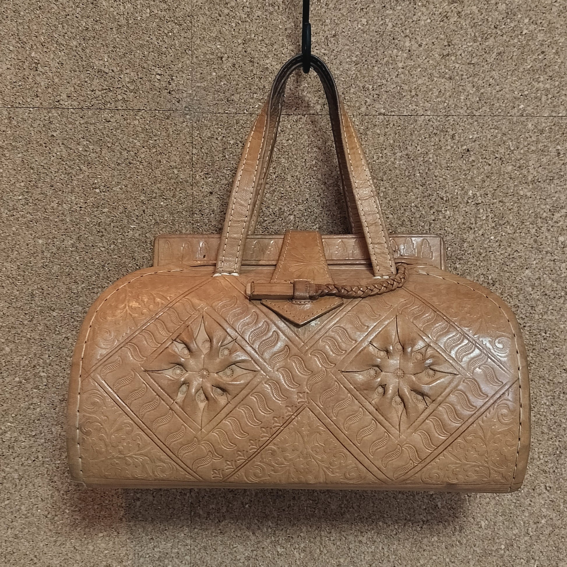 Secondhand - Håndtaske i blødt skind B 31,5 x D 13 x H 18 cm