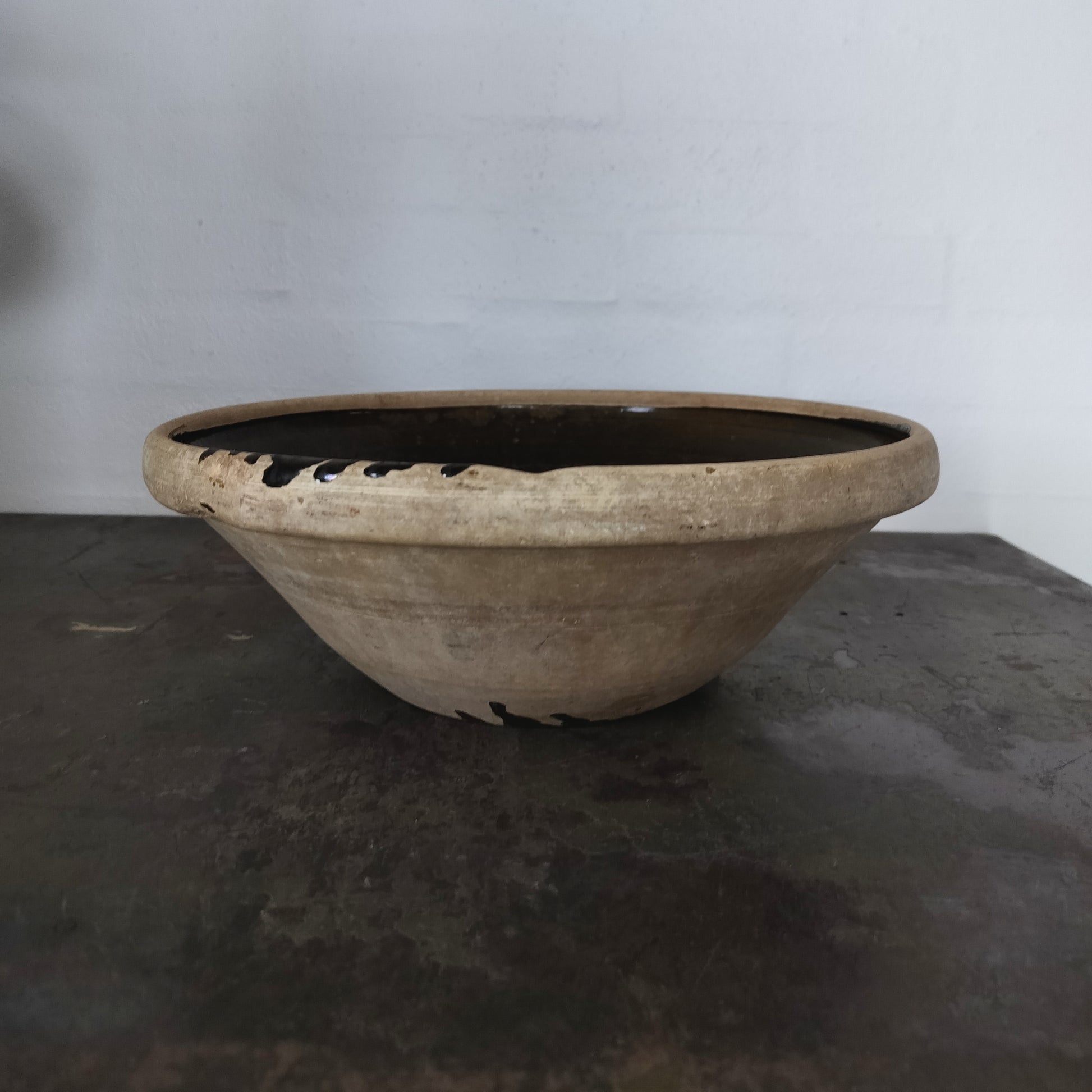 Secondhand - Lerfad Ø 33 x H 12 cm