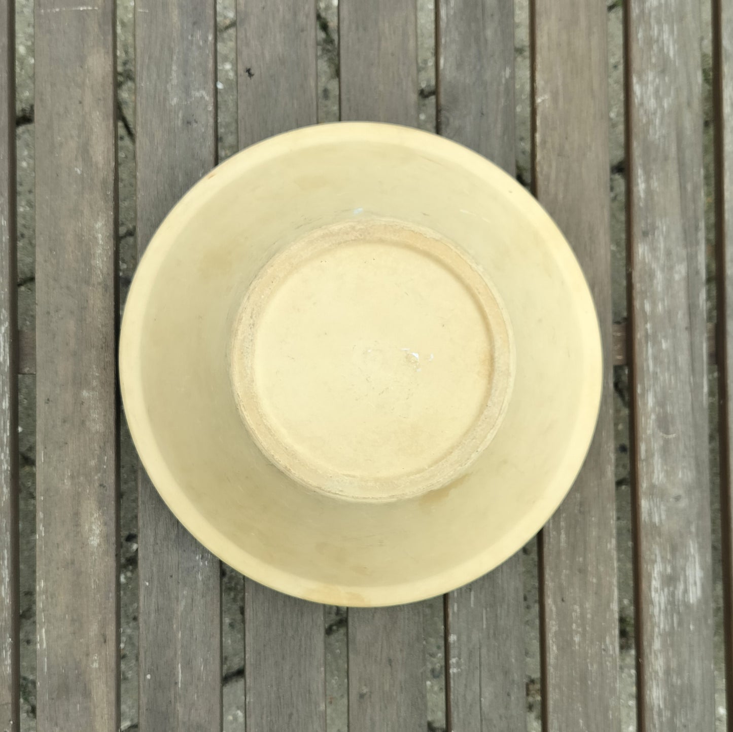 Secondhand - Lerfad med mønster indvendig Ø 27 x H 9,8 cm