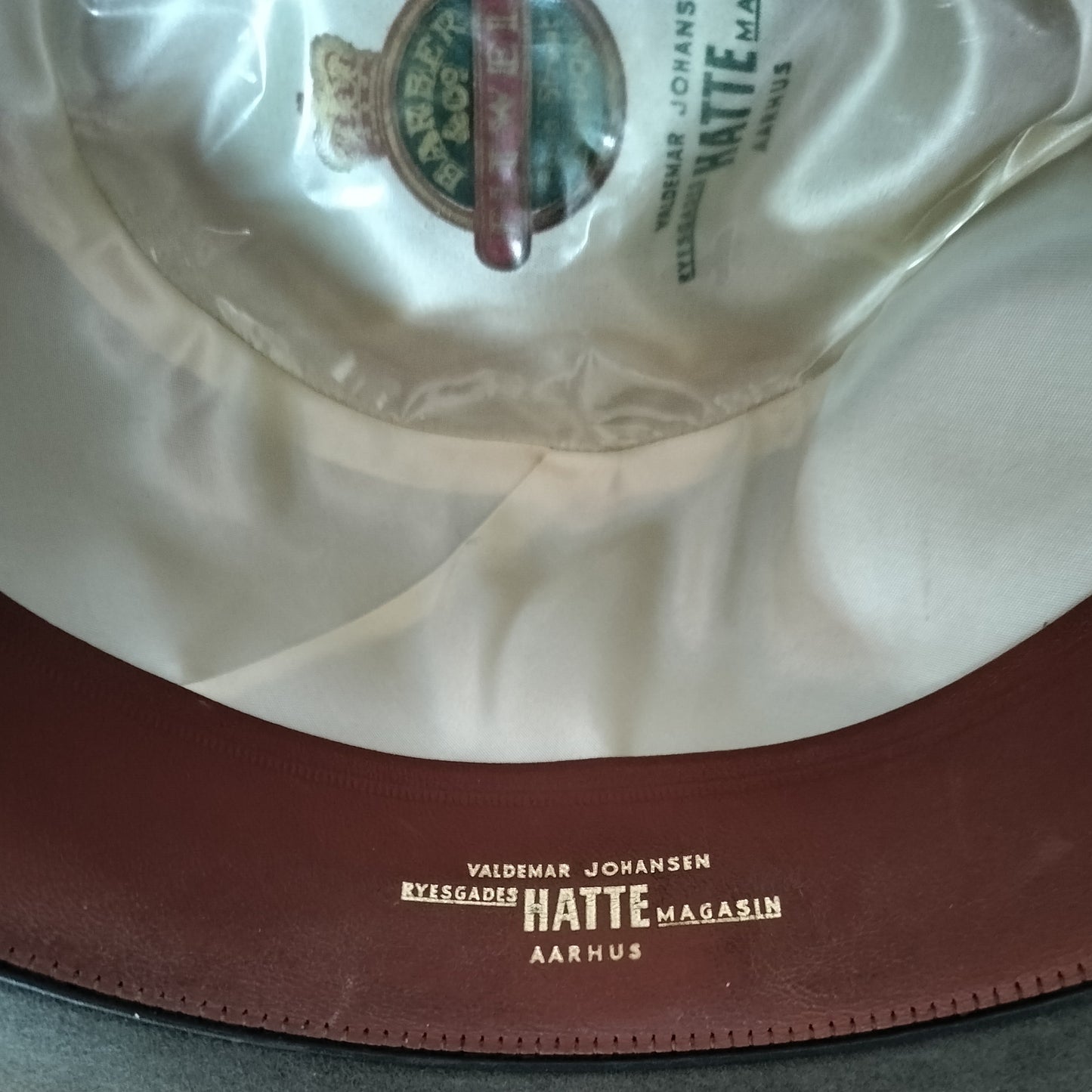 Secondhand - Barber hat fra Valdemar Johansen Hatte magasin