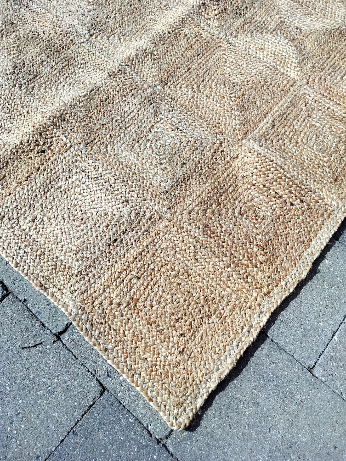 Gulvtæppe i jute 140 x 200 cm naturfarve