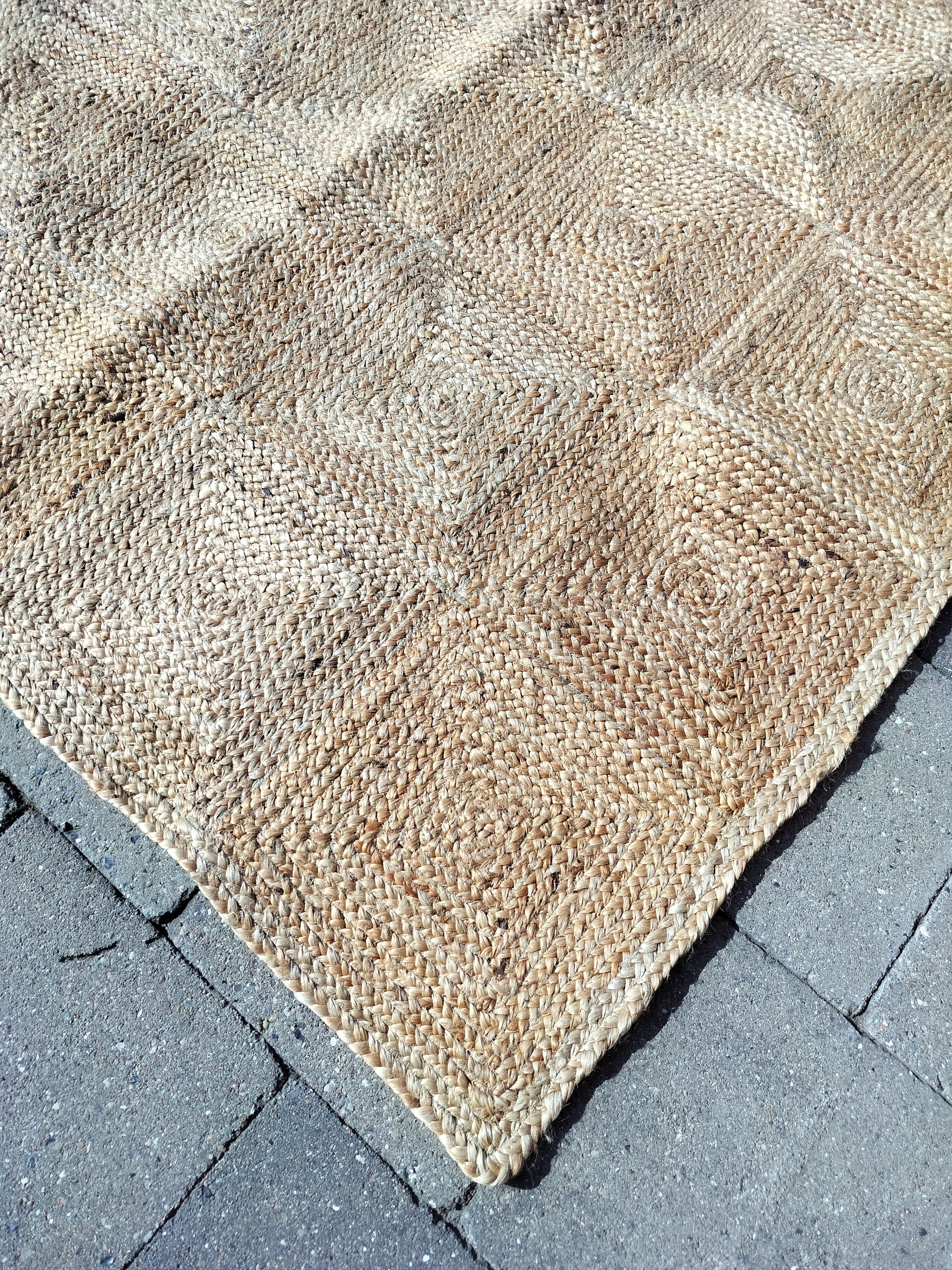Gulvtæppe i jute 140 x 200 cm naturfarve
