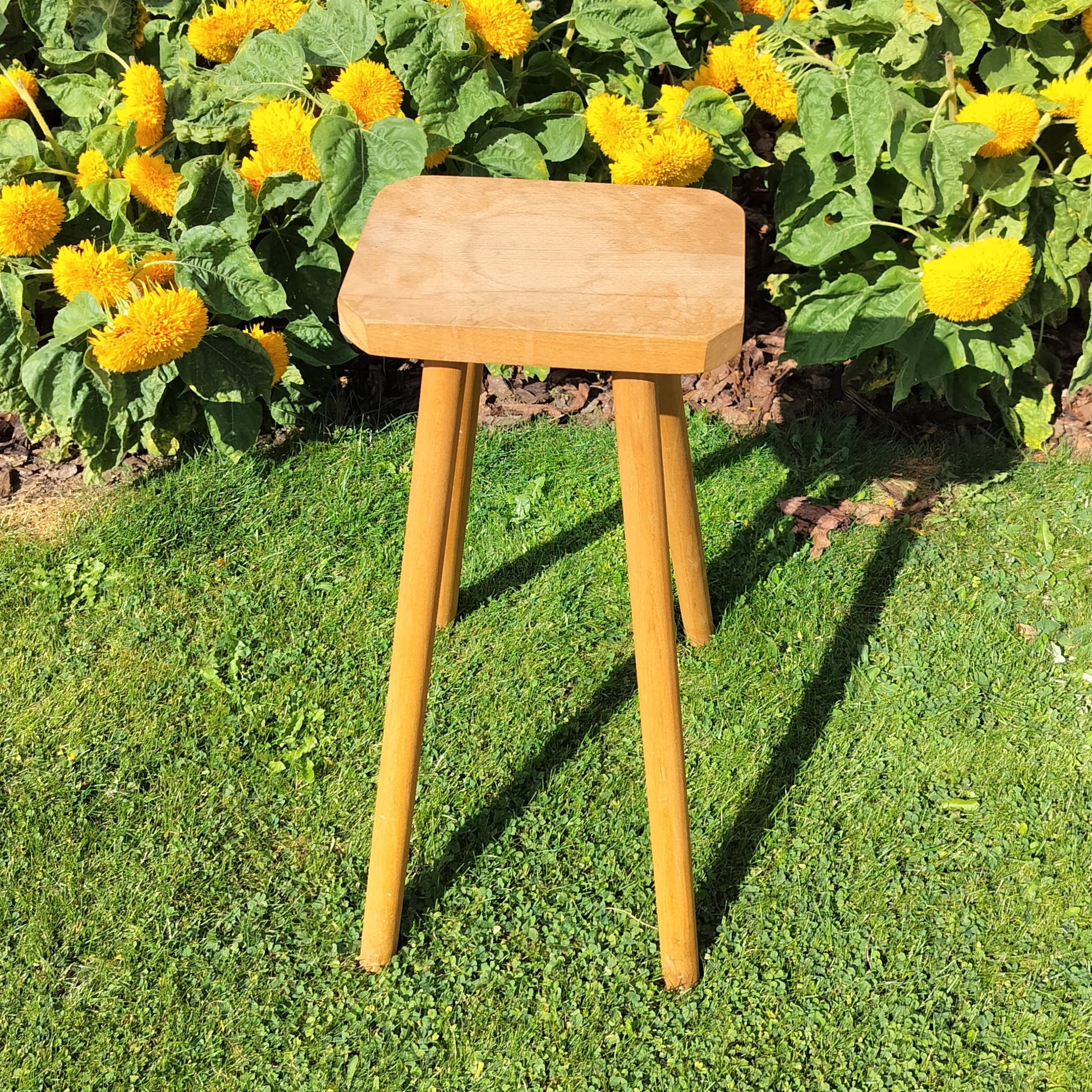 Secondhand - Gammel og høj skammel H 65,5 cm