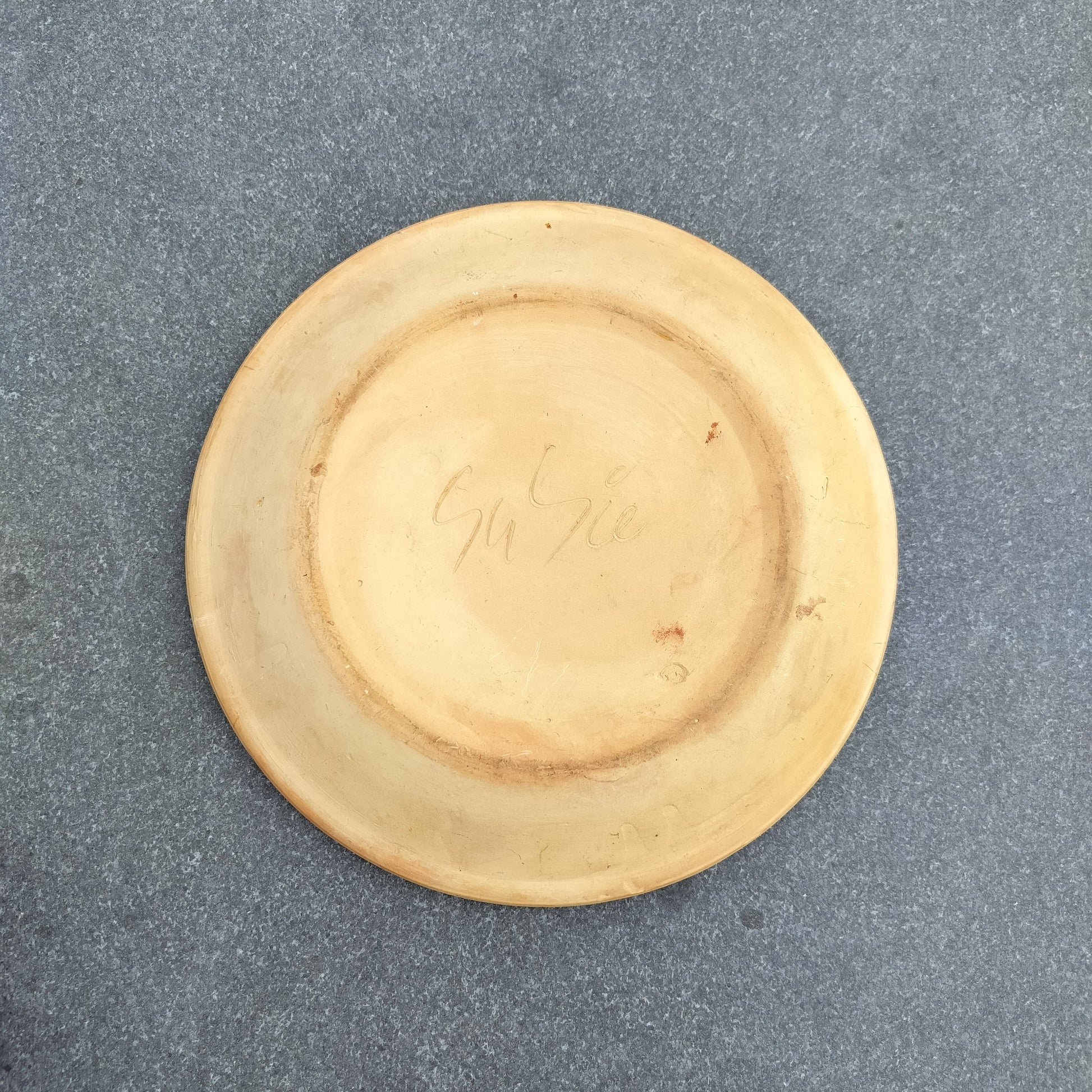 Secondhand - Lerfad med indvendig glasering Ø 25,5x H 3,3 cm
