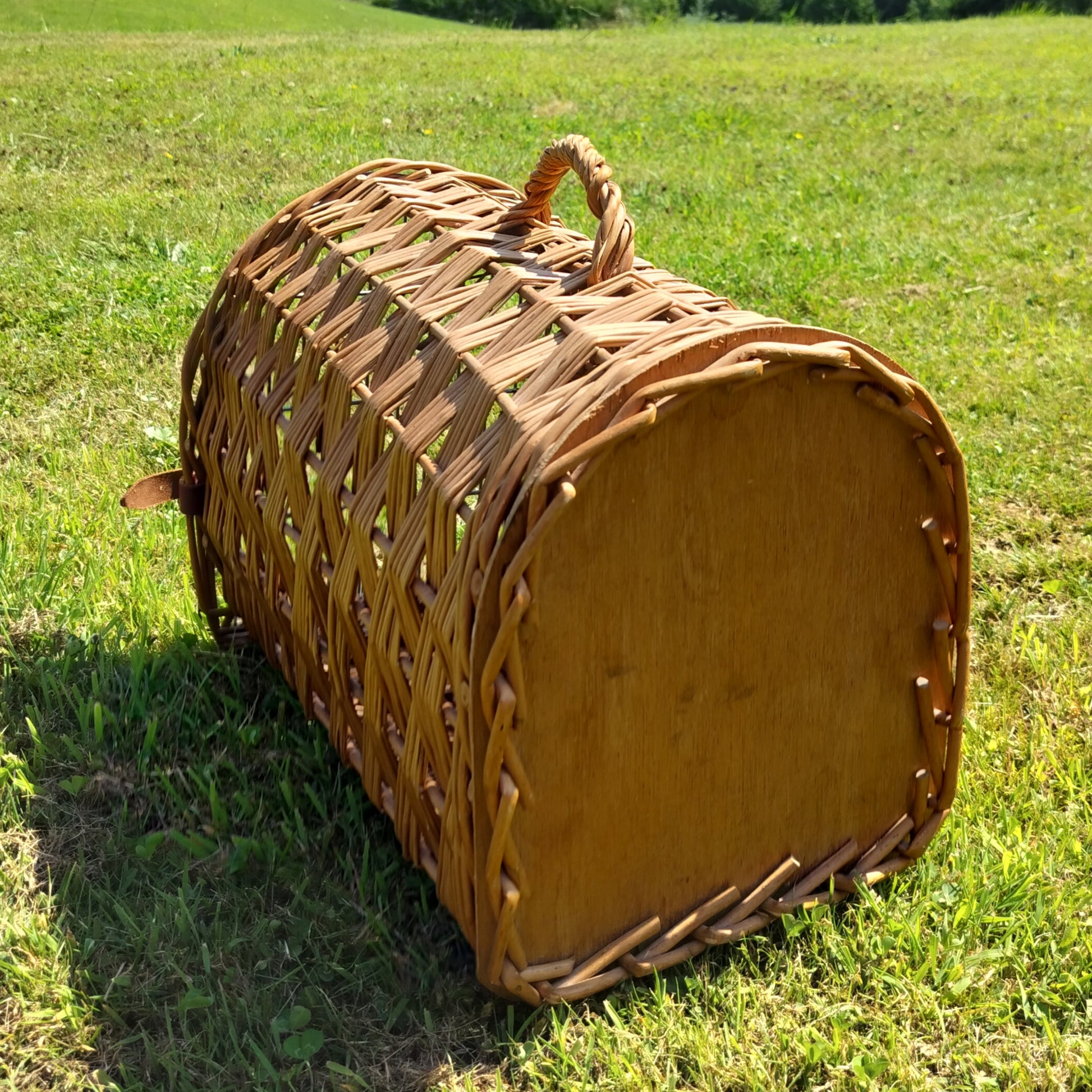 Secondhand - Flettet transportkasse til mindre dyr