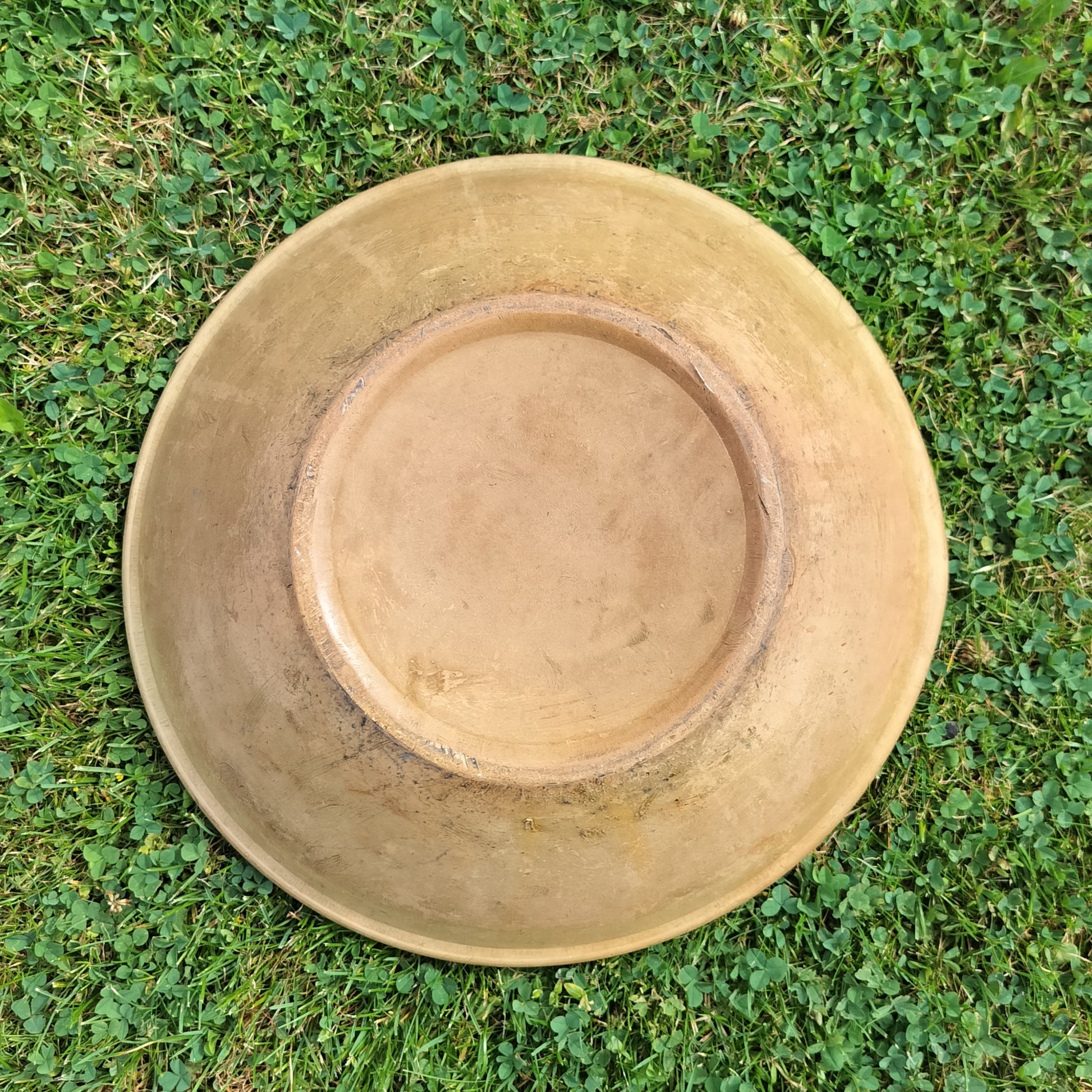 bunden af Secondhand - Gammelt lerfad Ø 33 cm