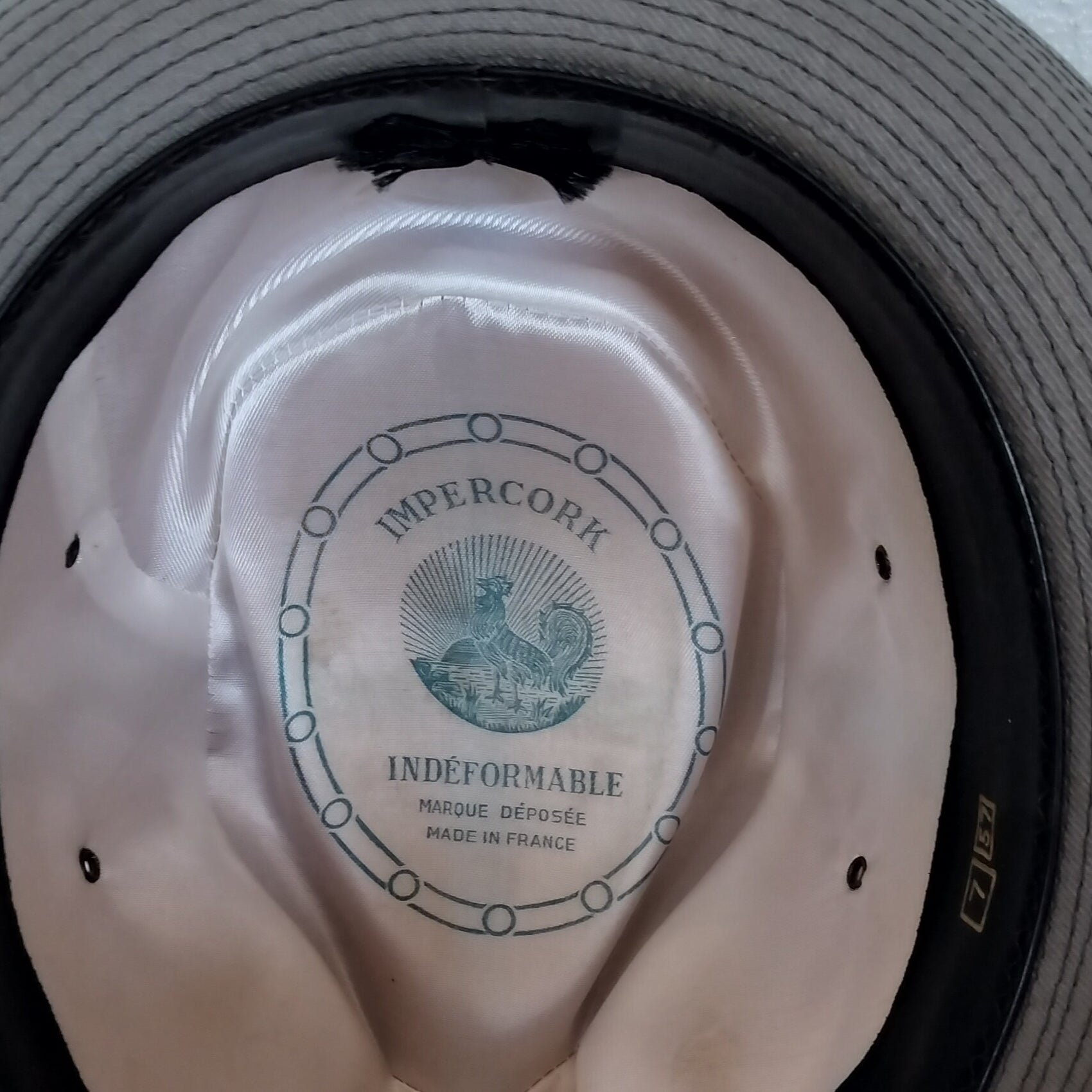 Secondhand - Grå "Bogart" Hat fra Impercork Indéformable