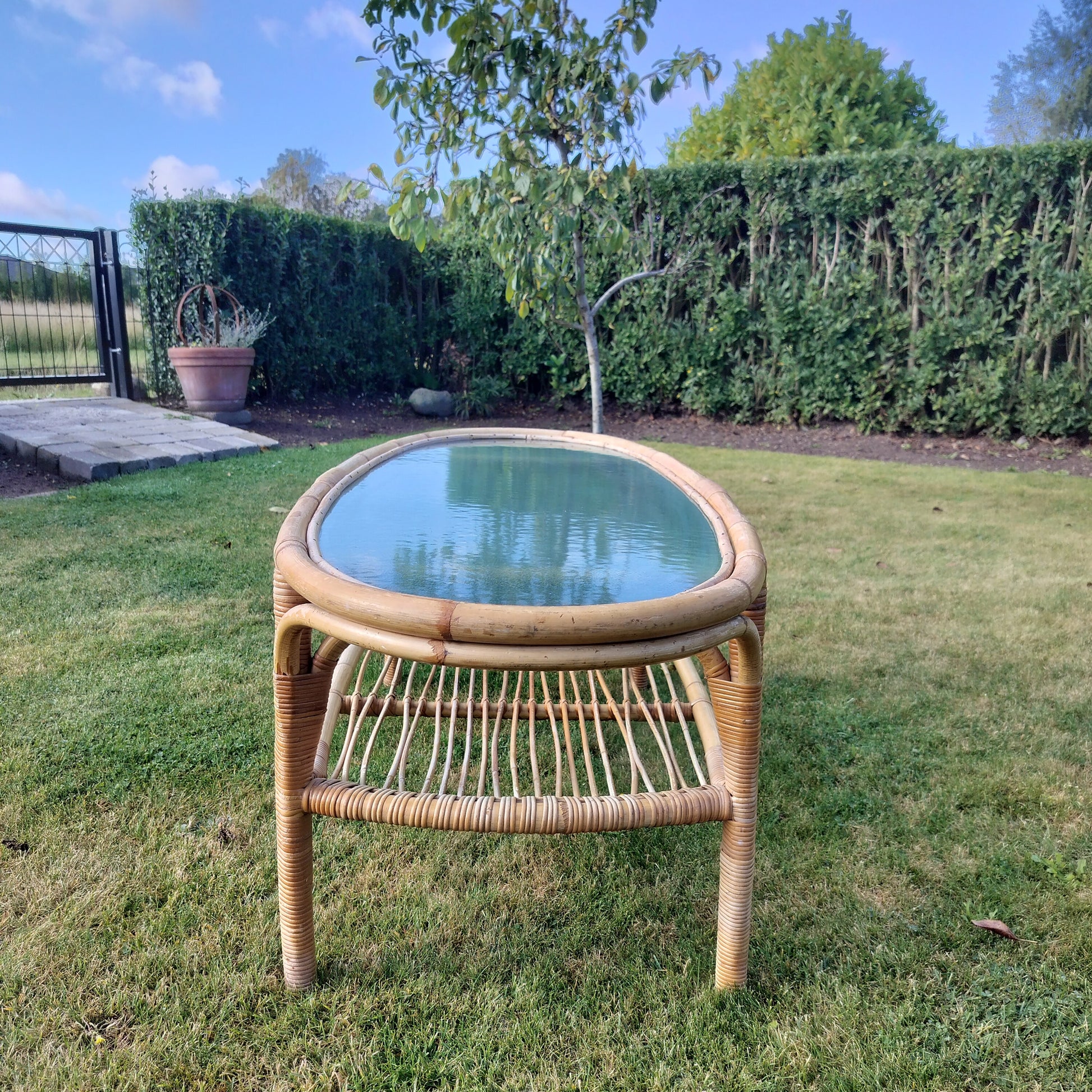 Secondhand - Ovalt bambus sofabord med flethylde