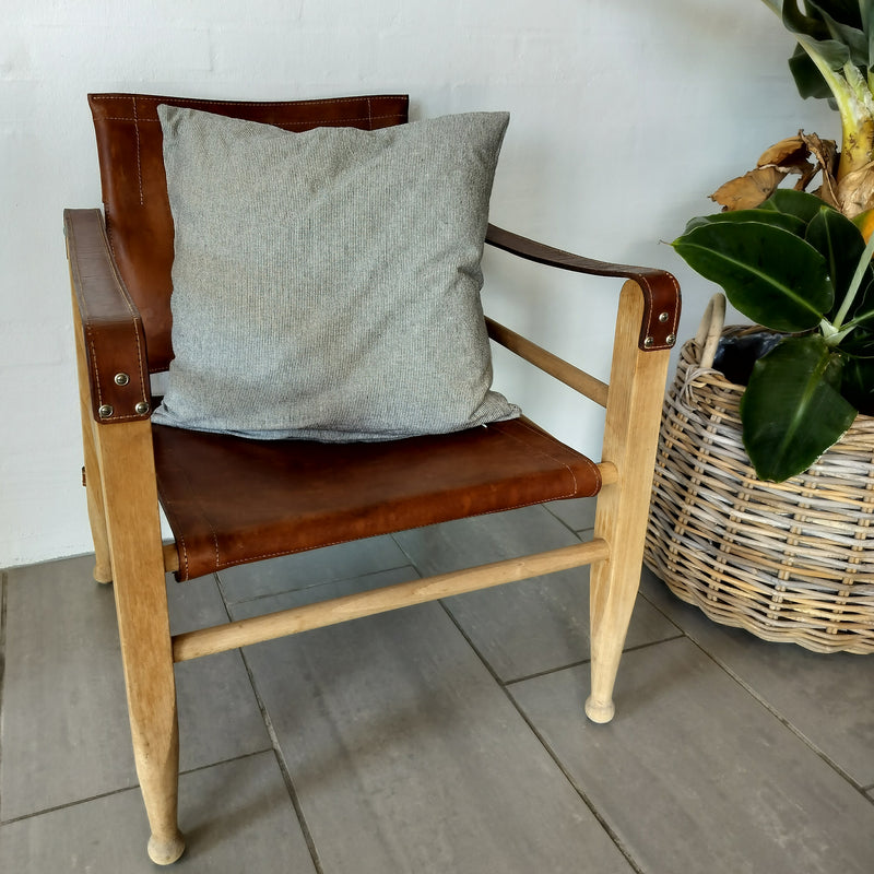 Ib Laursen - Pudebetræk med sorte og hvide striber 50 x 50 cm